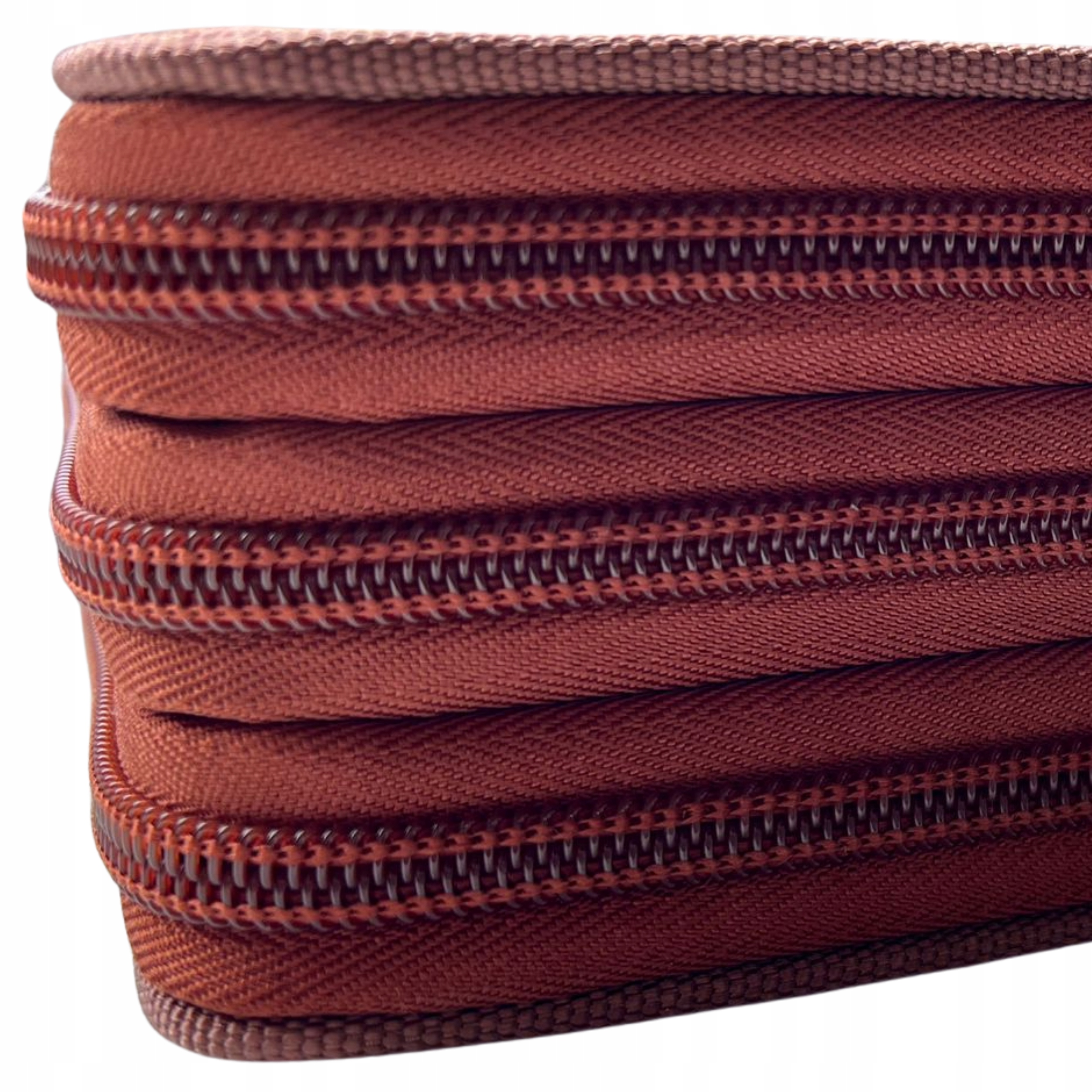 PIÓRNIK SZKOLNY TRZYKOMOROWY KAPIBARA Z WYPOSAŻENIEM SZKOLNY DO SZKOŁY XW5 Materiał aksamit