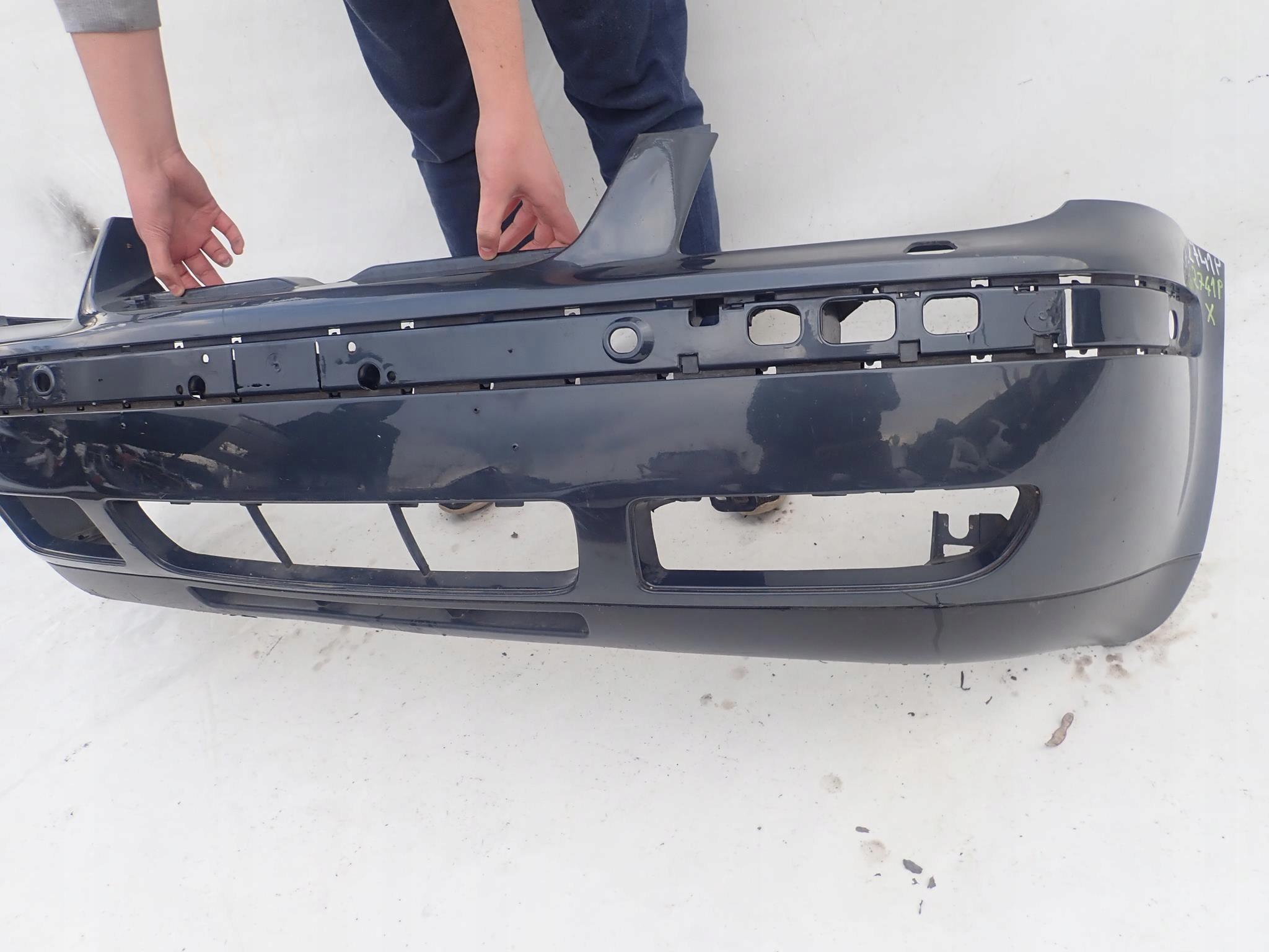 VW BORA 98-05 nárazník předek přední