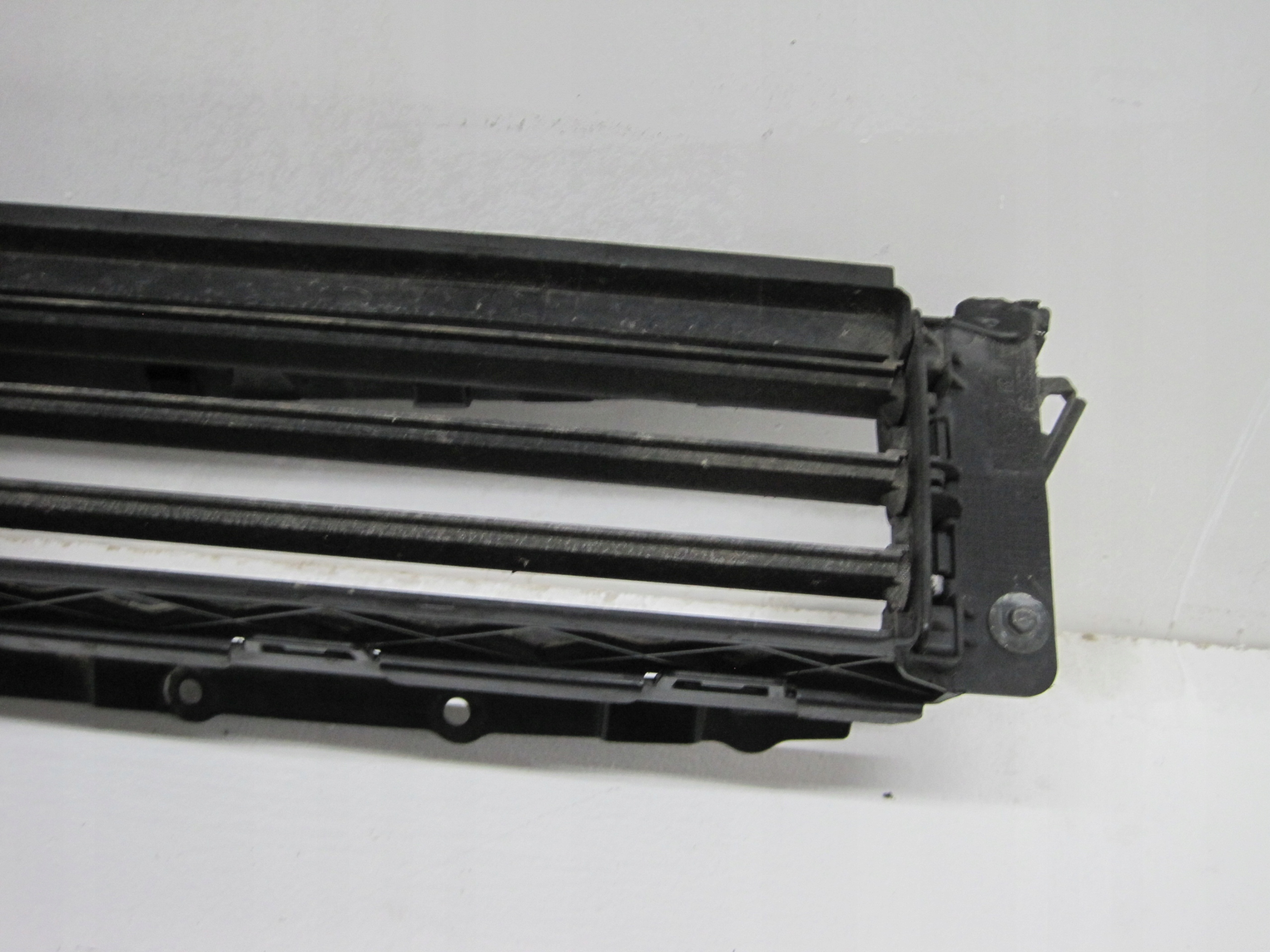 blinds blinds air line intake OPEL ASTRA K 39035168