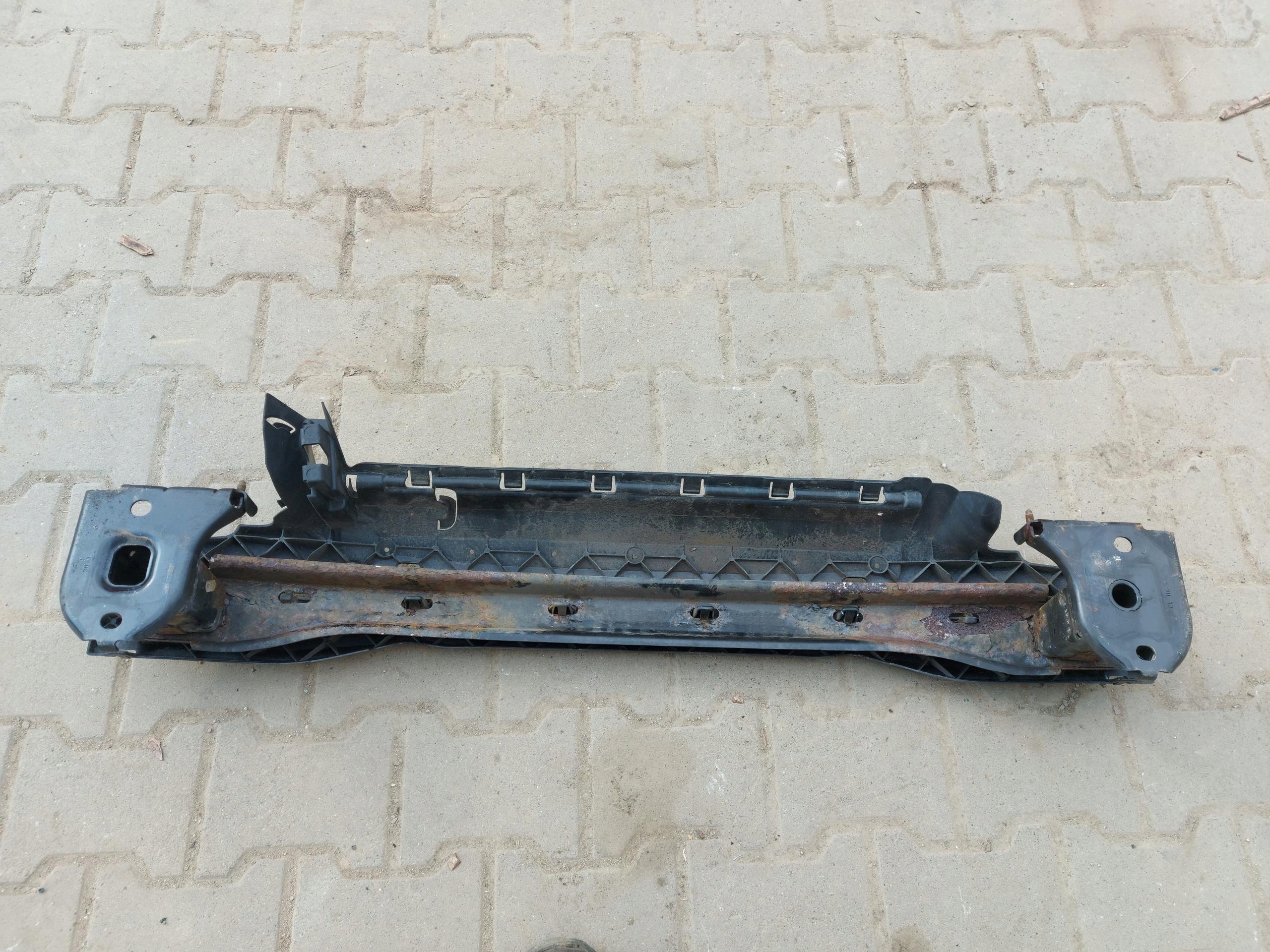 BMW F10 M5 M6, 2013 bumper support rear part support central rear 8053585