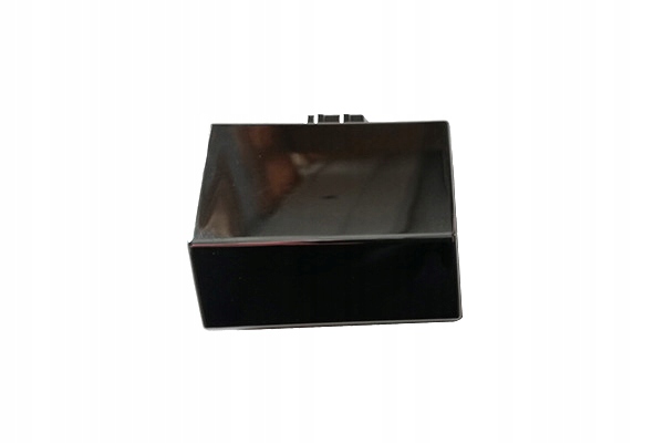 ЗАГЛУШКА ГАКА ТРОС.ЗАД. ПРАВ. VW TOUAREG 18-