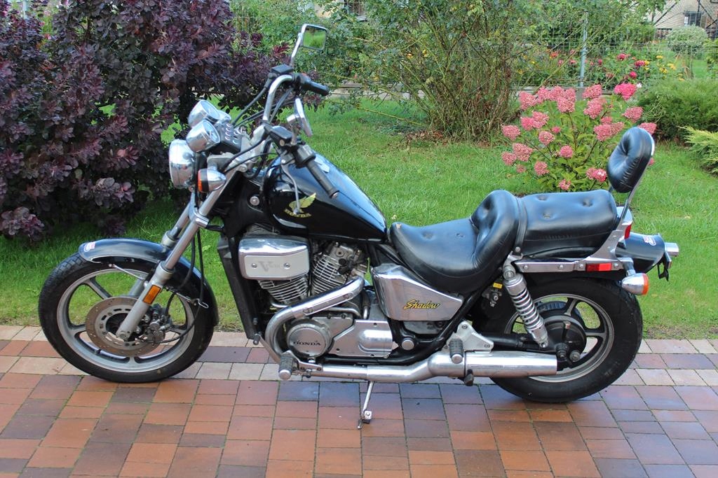HONDA VT700 SHADOW RC19 KOSZ UCHWYT AKUMULATORA Producent Honda OE