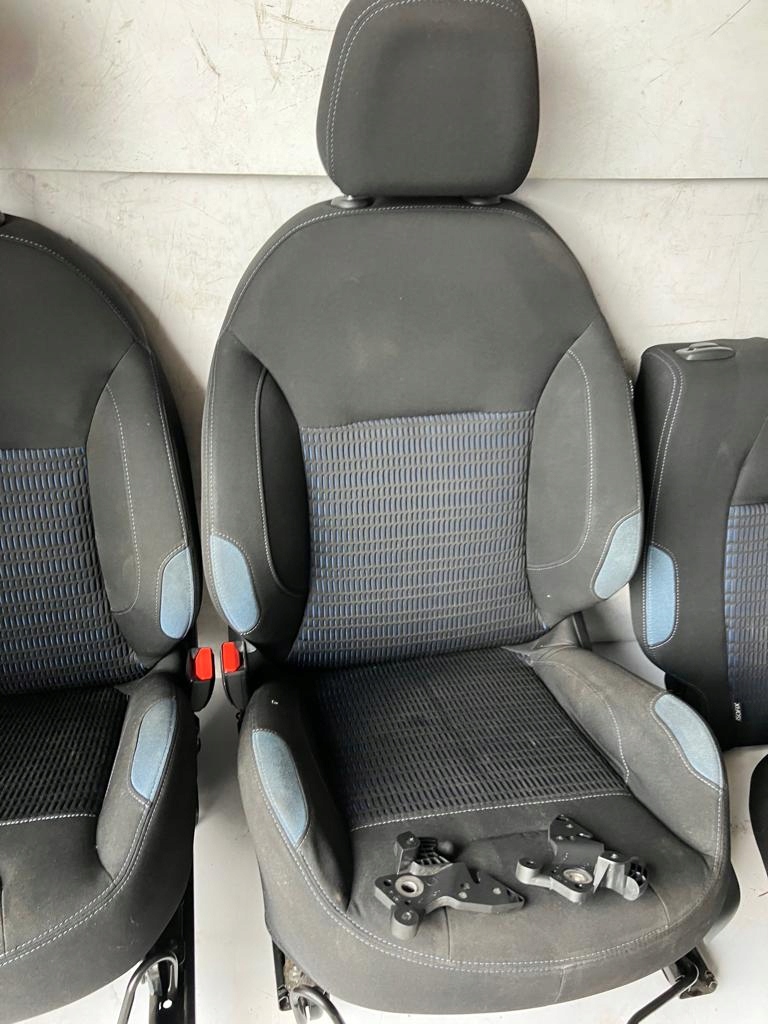 Sitze Gurten PRZEKLADKA VAN PEUGEOT 208