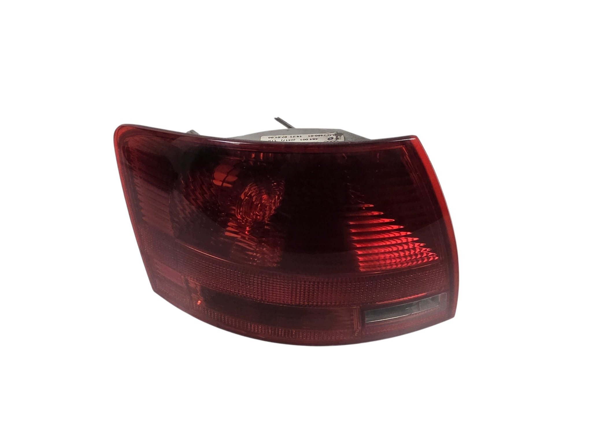 AUDI A4 B7 KOMBI light rear left CIEMNA (DYMIONA) ORG. 8E9945095C