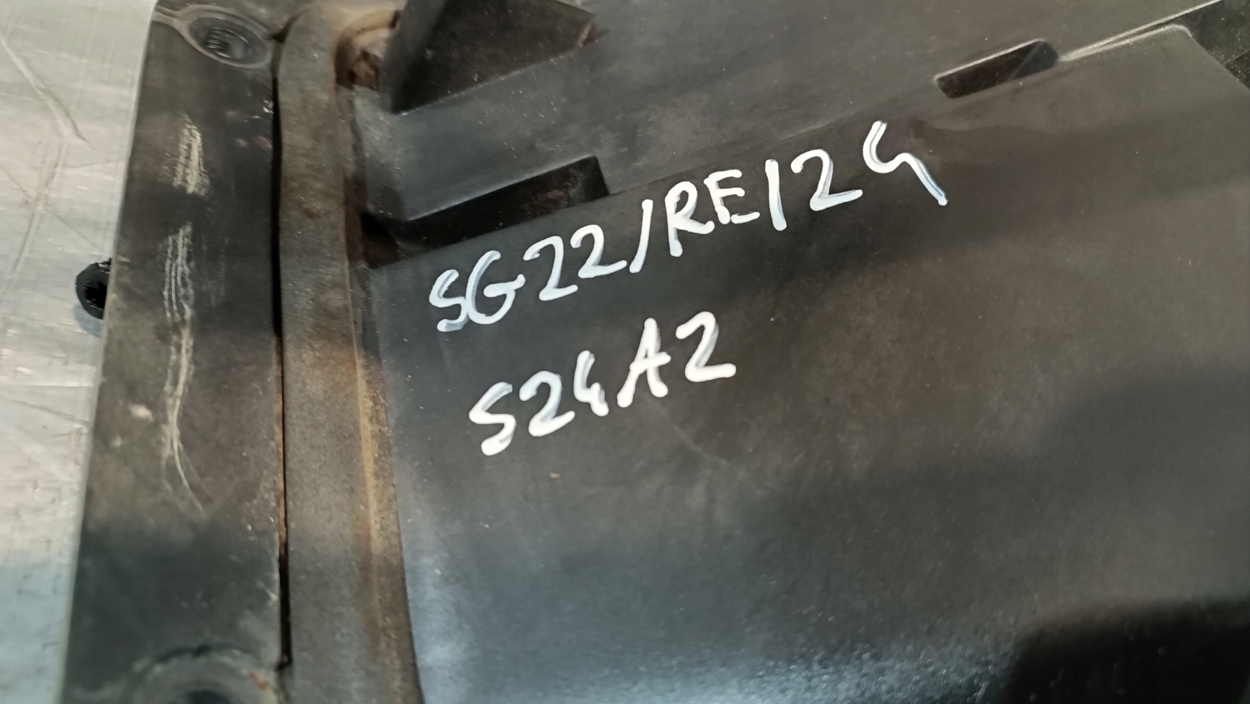 holder PEDALOW RENAULT MIDLUM WABCO 5010640219
