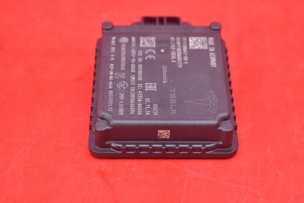 Sensor RADAR DISTRONIC 1108647-00-E TESLA MODEL 3 17-21