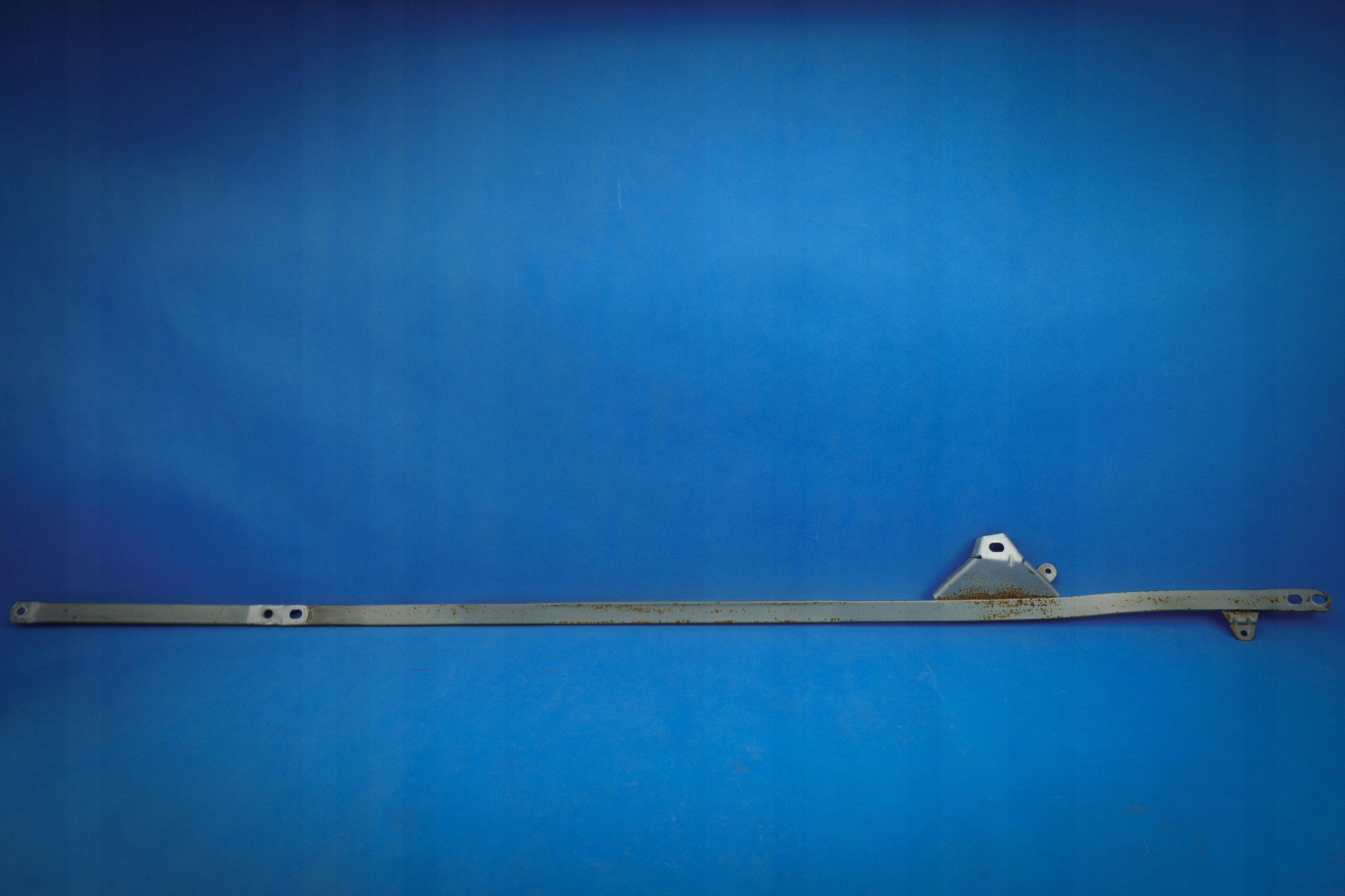 bar poprzeczny chassis Audi A5 8T 8T8505475B