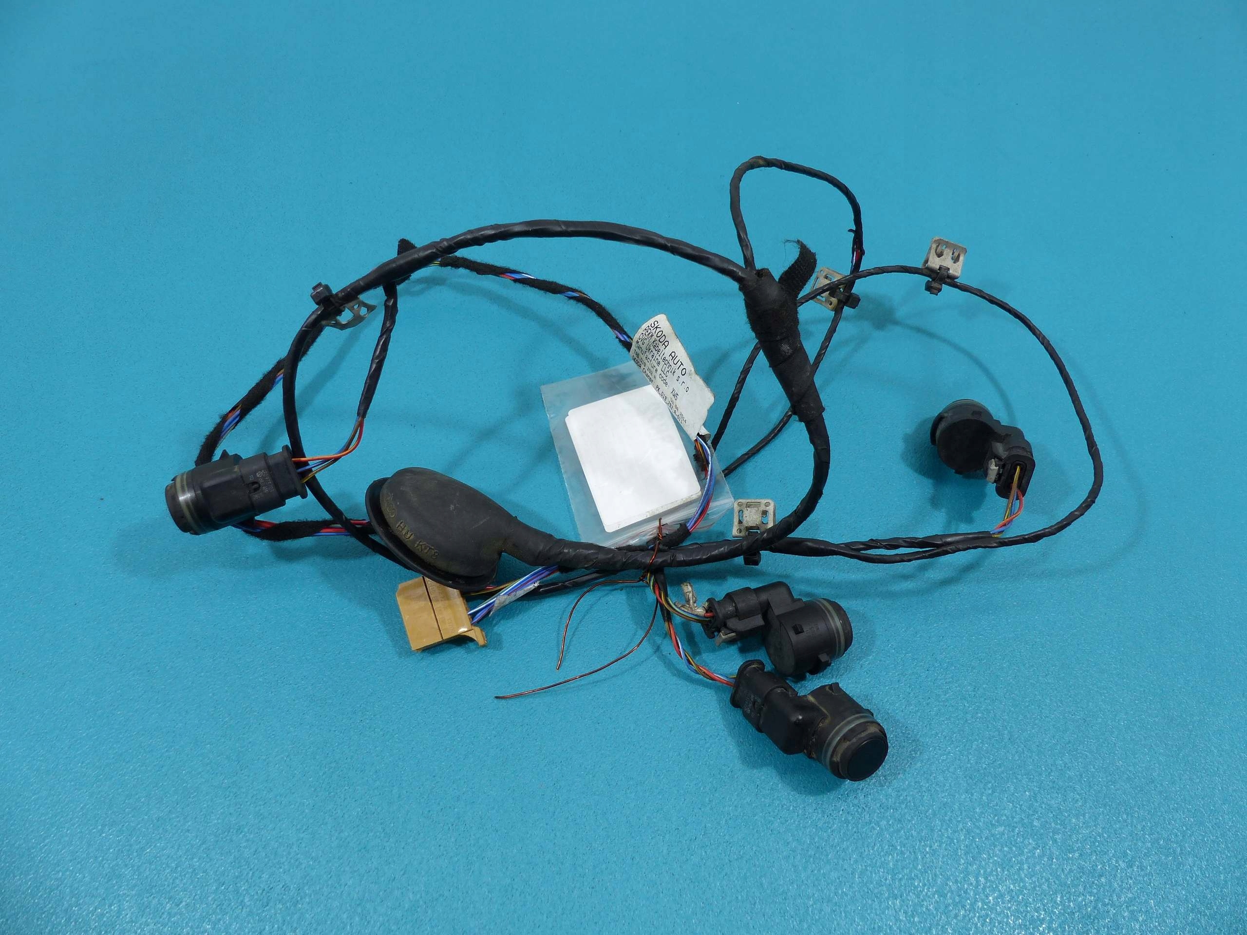 ДАТЧИКИ PDC ДЖГУТ ПРОВОДІВ БАМПЕРА 5E0971104 OCTAVIA III