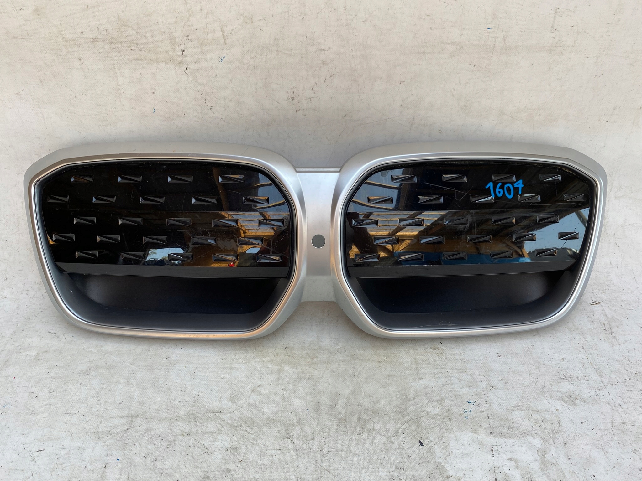 BMW IX3 G08 20- Grill Grill PDC 9881798