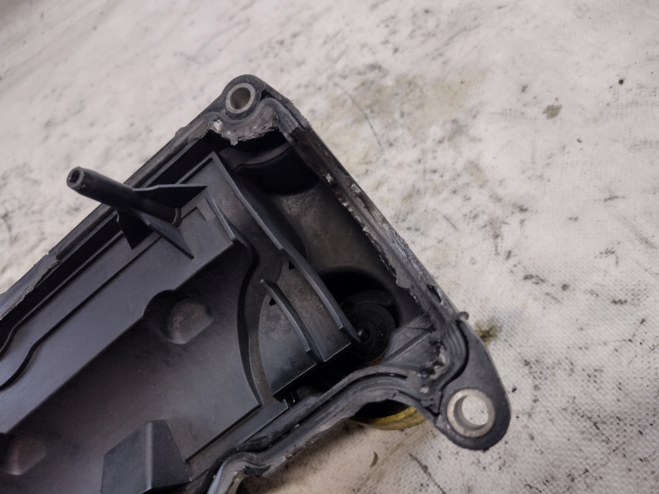 Abdeckung der Ventile Renault Megane II 2 1,5DCI 8200756123