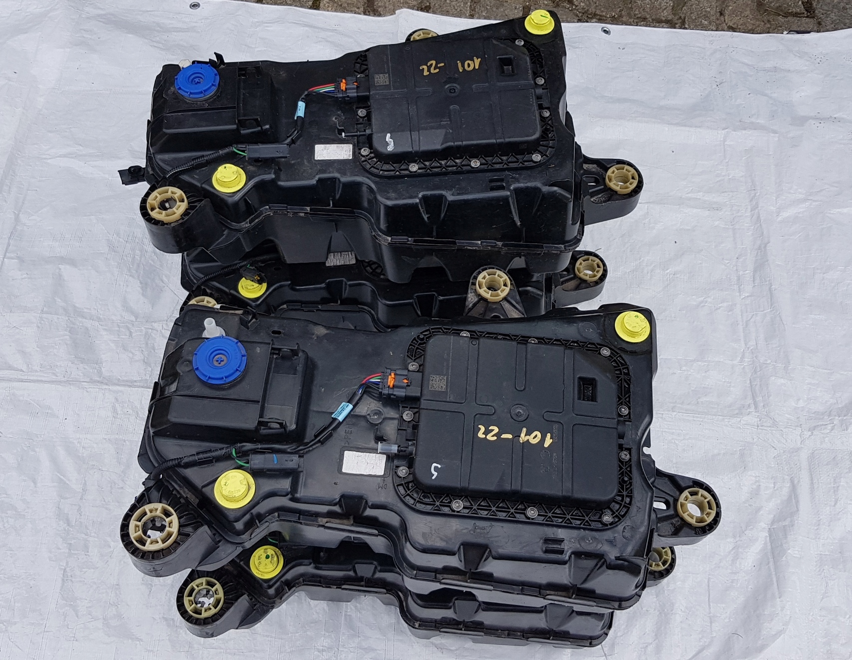 12678023 - PEUGEOT PARTNER BERLINGO BLUEHDI БАК ADBLUE