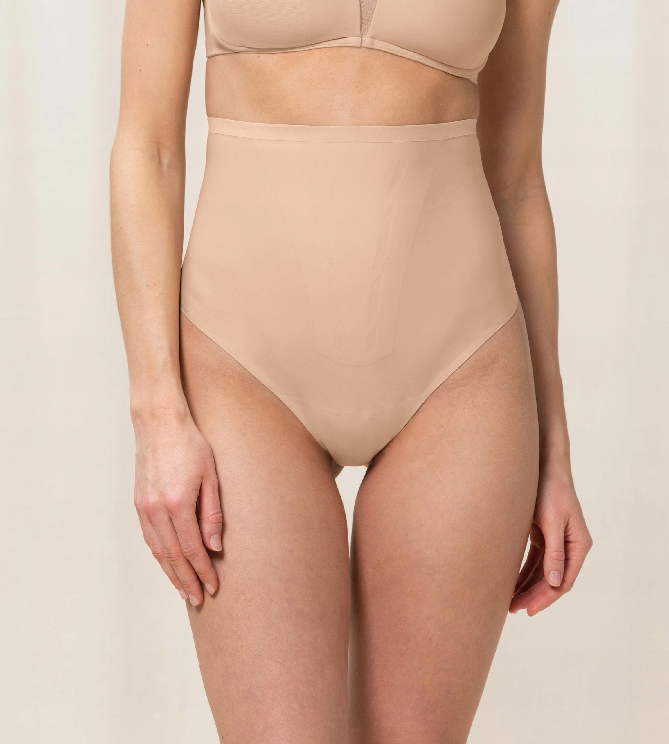 Tanga tanga Triumph Shape Smart Highwaist String XL
