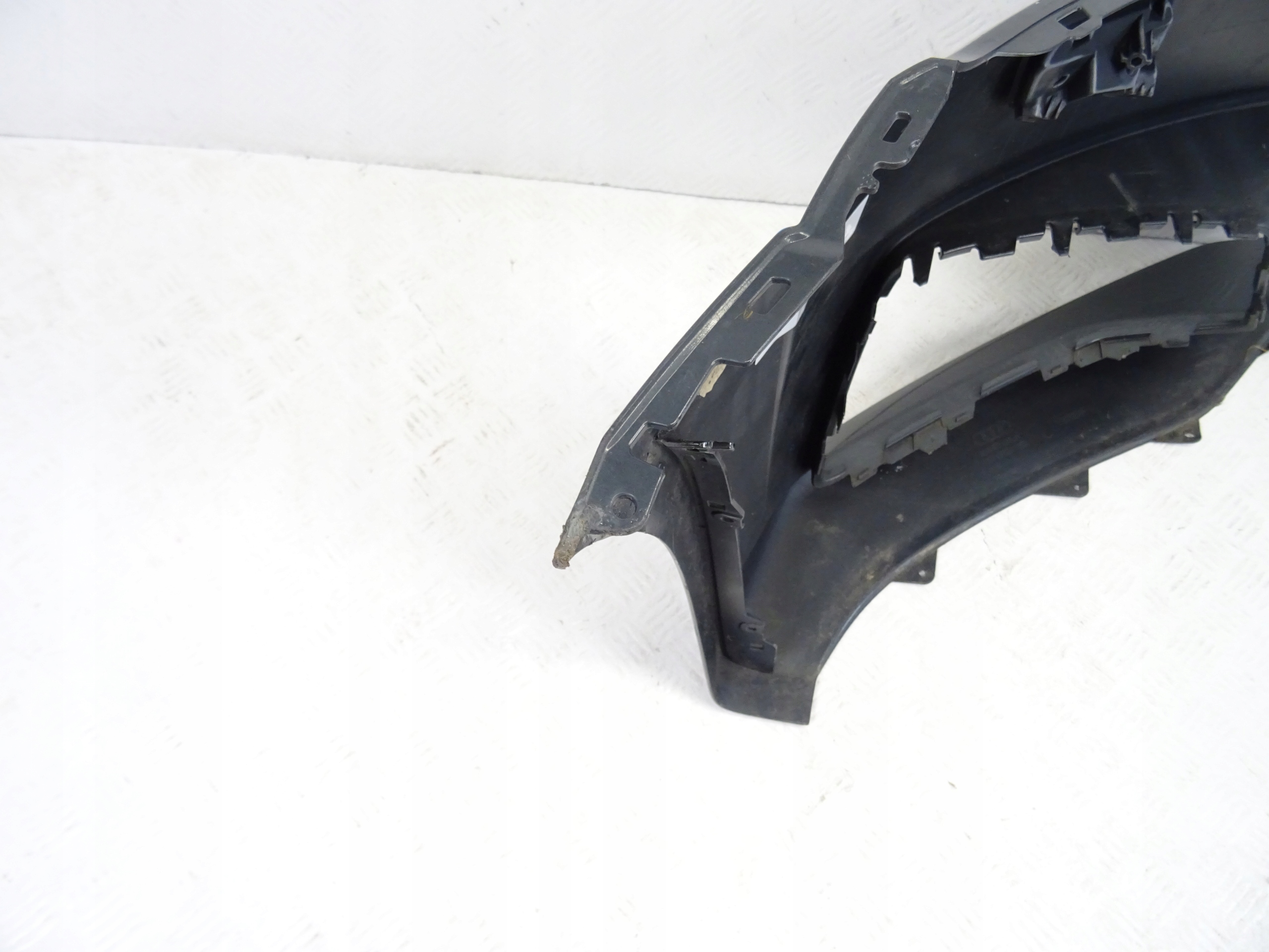 Audi TT S-Line 8S0 bumper front front