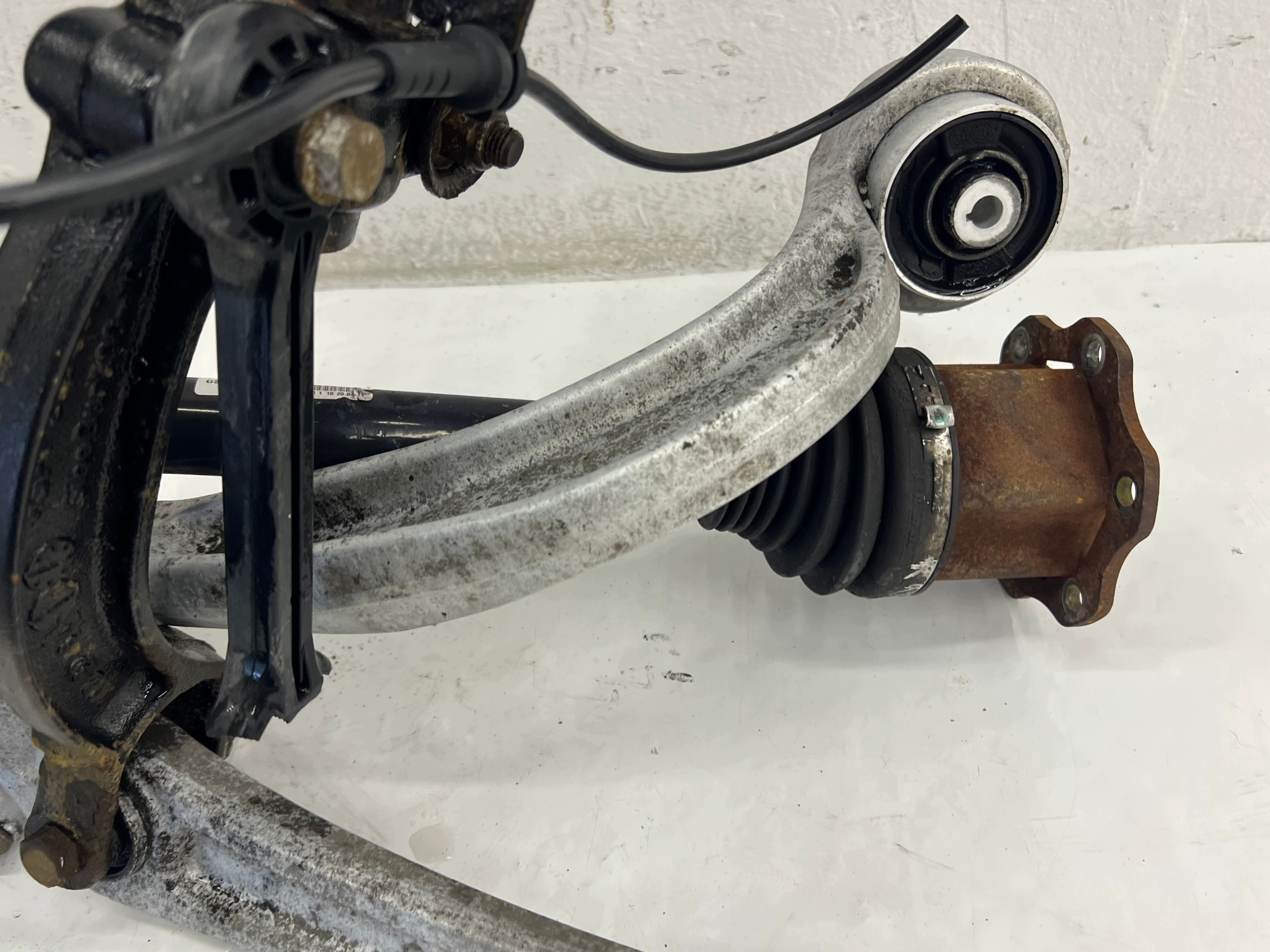 AUDI A6 C7 4G A7 4G8 swing right right front 4g0407242A