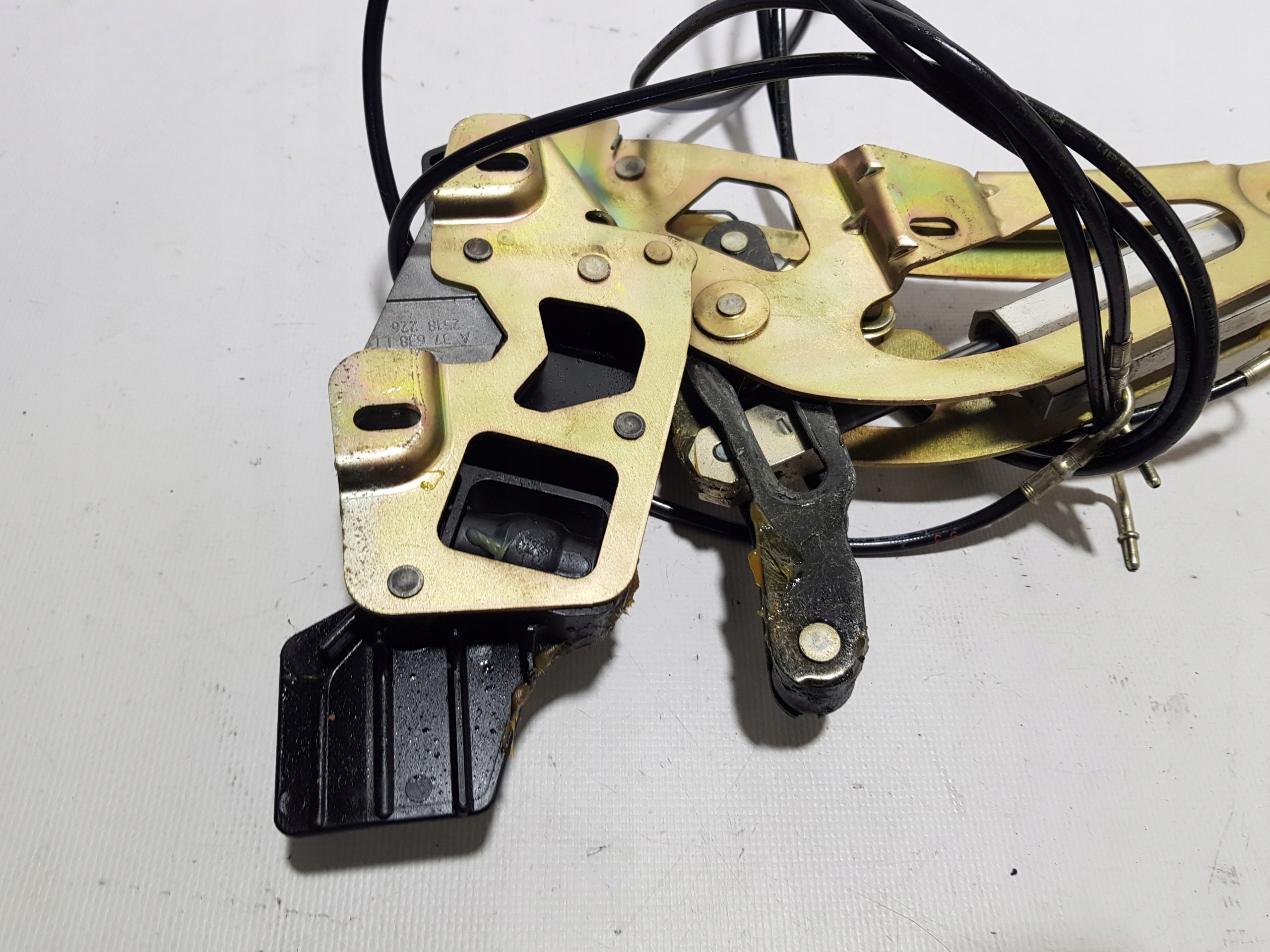 MERCEDES SL R230 damper roofs left A2307901171