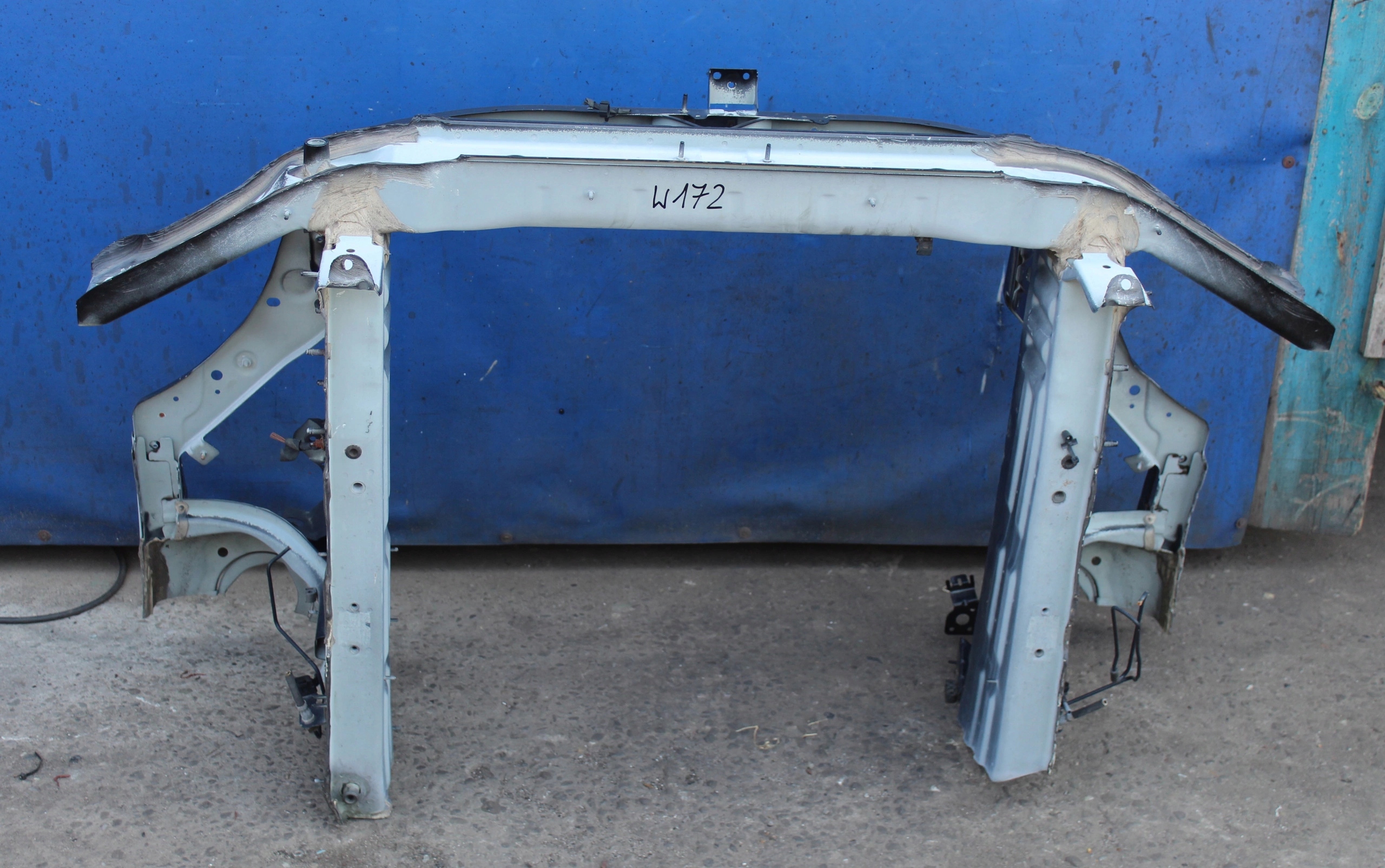 PAS PRZEDNI MERCEDES W172 Producent części Mercedes-Benz OE