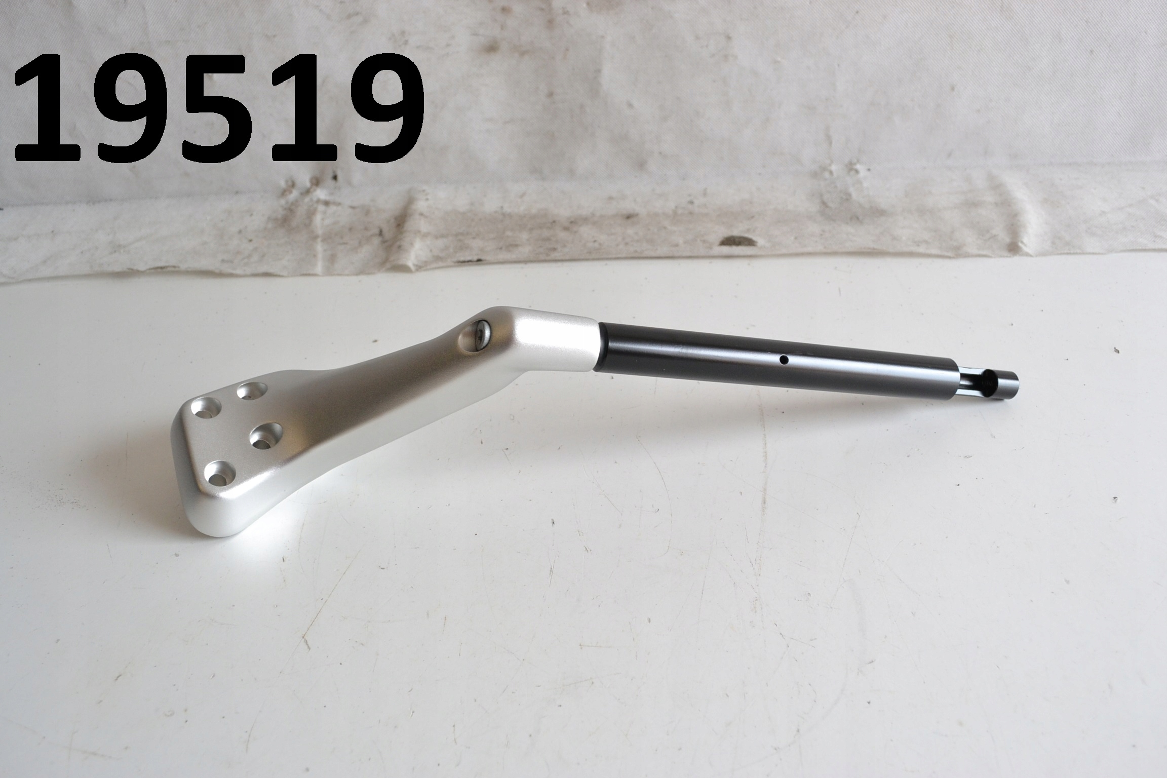 7654918 - рулевое колесо BMW R1200 RT новое