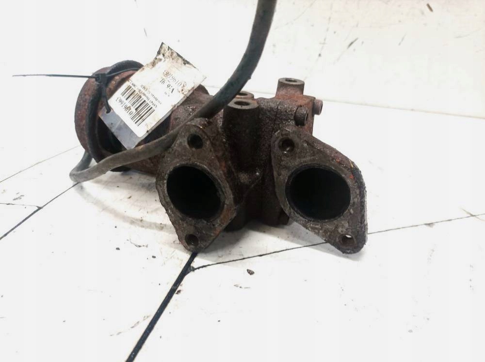 Honda CR-V клапан EGR 2009 2.2л
