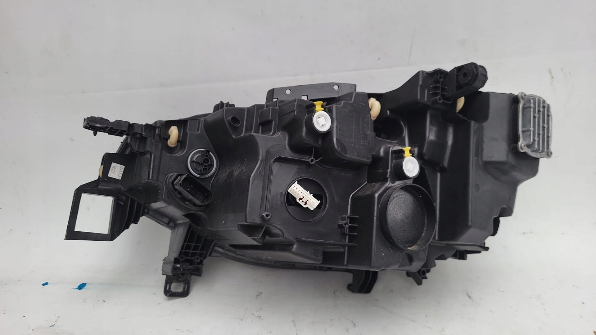 VW ID4 11A light right front front FULL LED 11A941120