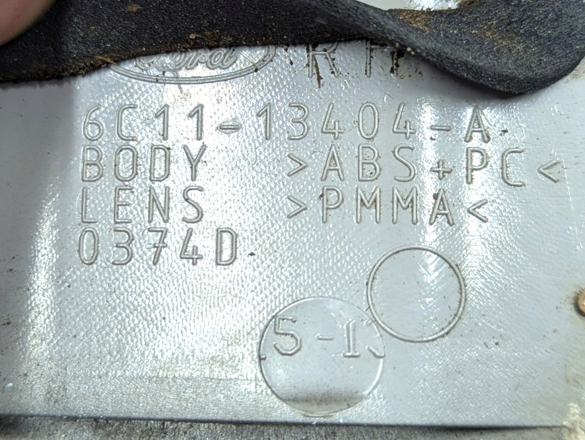 light rear right side Ford Transit 7 2008 6C11-13404-A