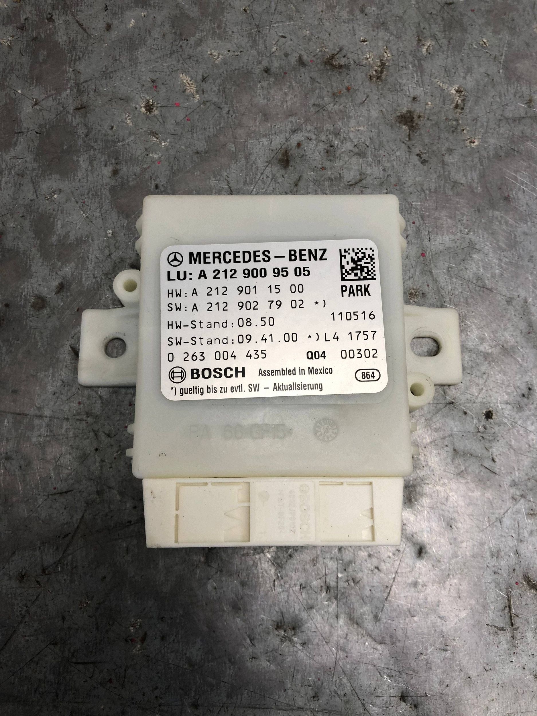 module control unit PDC MERCEDES W212 KOMBI A2129009505