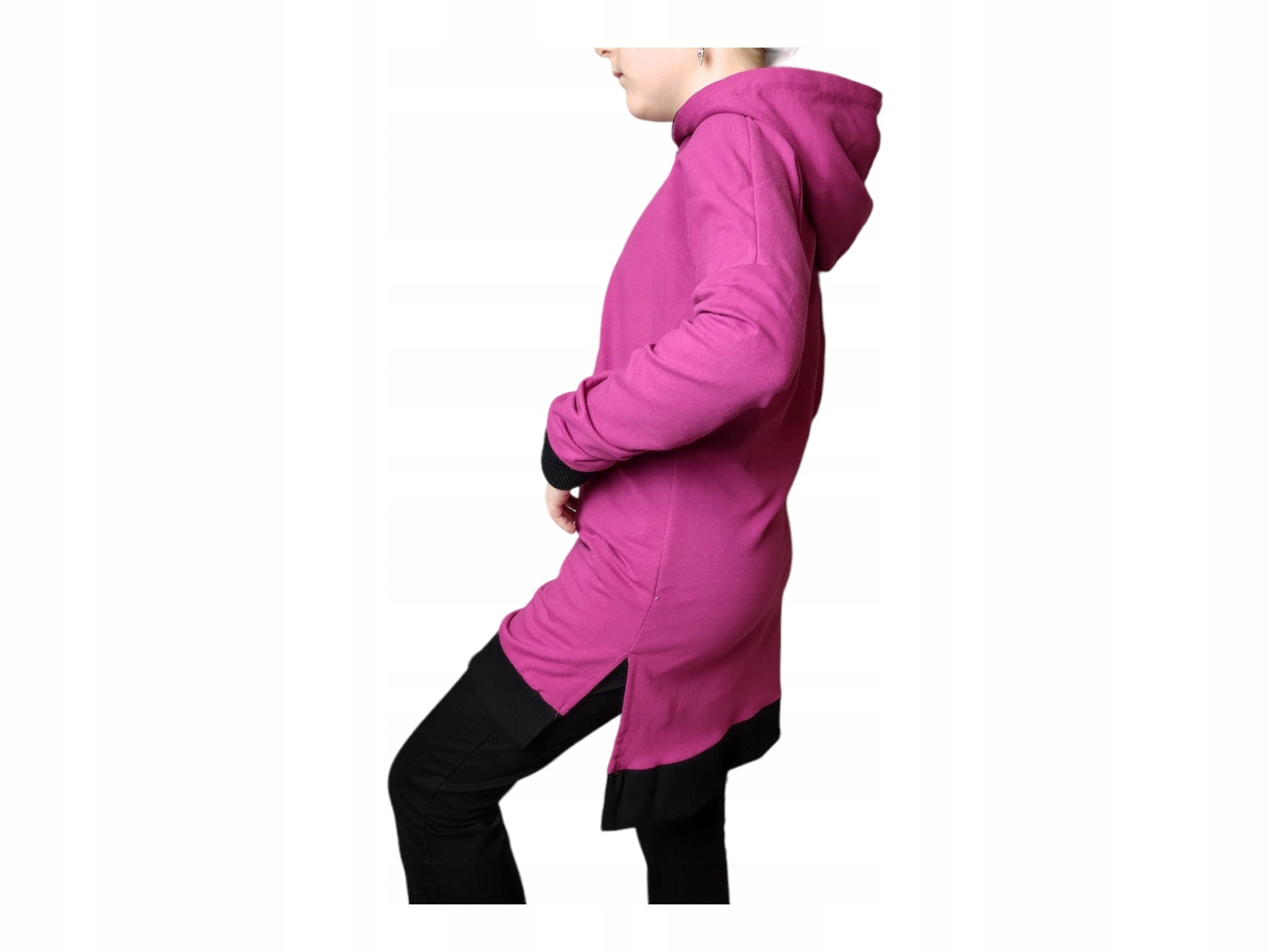 Tunika z kapturem dziewczęca kolor fuksja 152 Skład surowcowy 95% bawełna 5% elastan