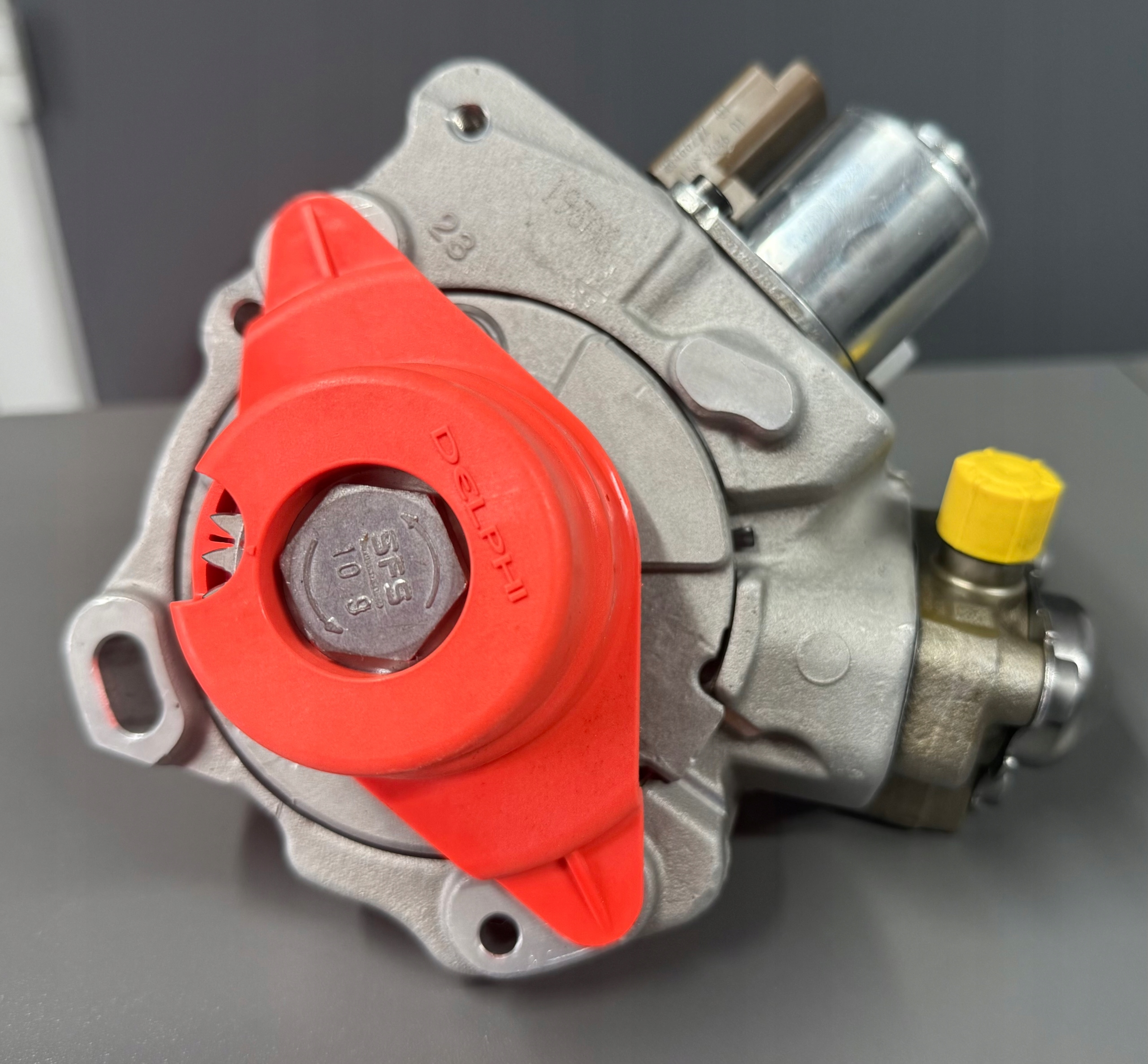 Pompa 28384347 Delphi Citroen Ford Peugeot 2.0 2.2 HDI BlueHDI TDCI
