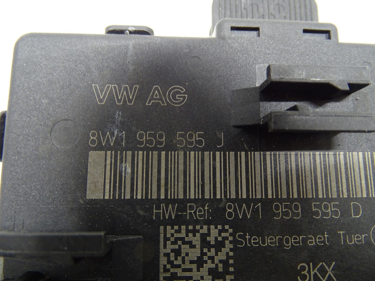 module control unit door left right rear part VW AUDI SKODA 8W1959595J