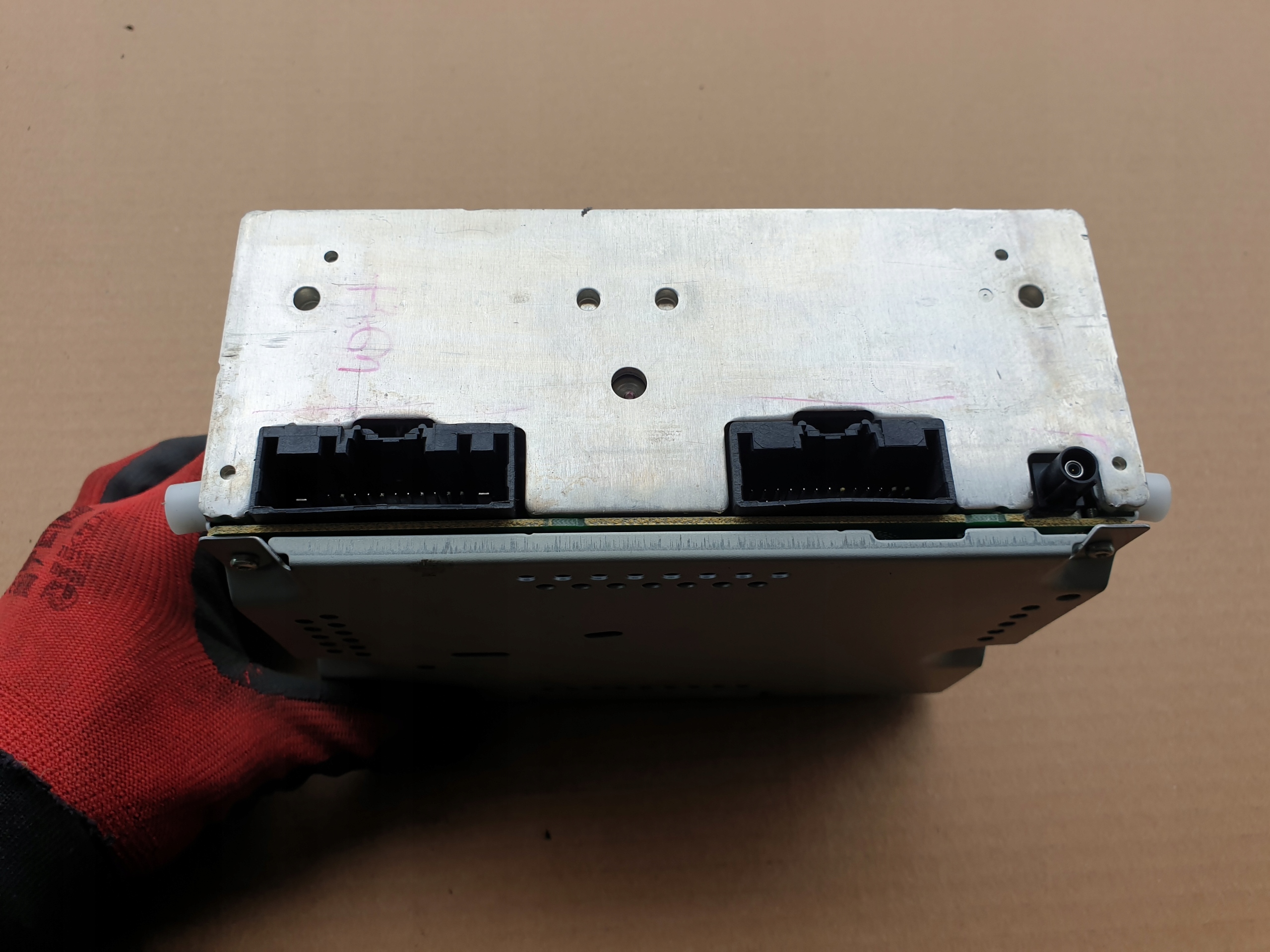 AM5T-18C815-PK - CD-ПЛЕЕР РАДИО ОРИГИНАЛ FORD FIESTA MK7 P-N