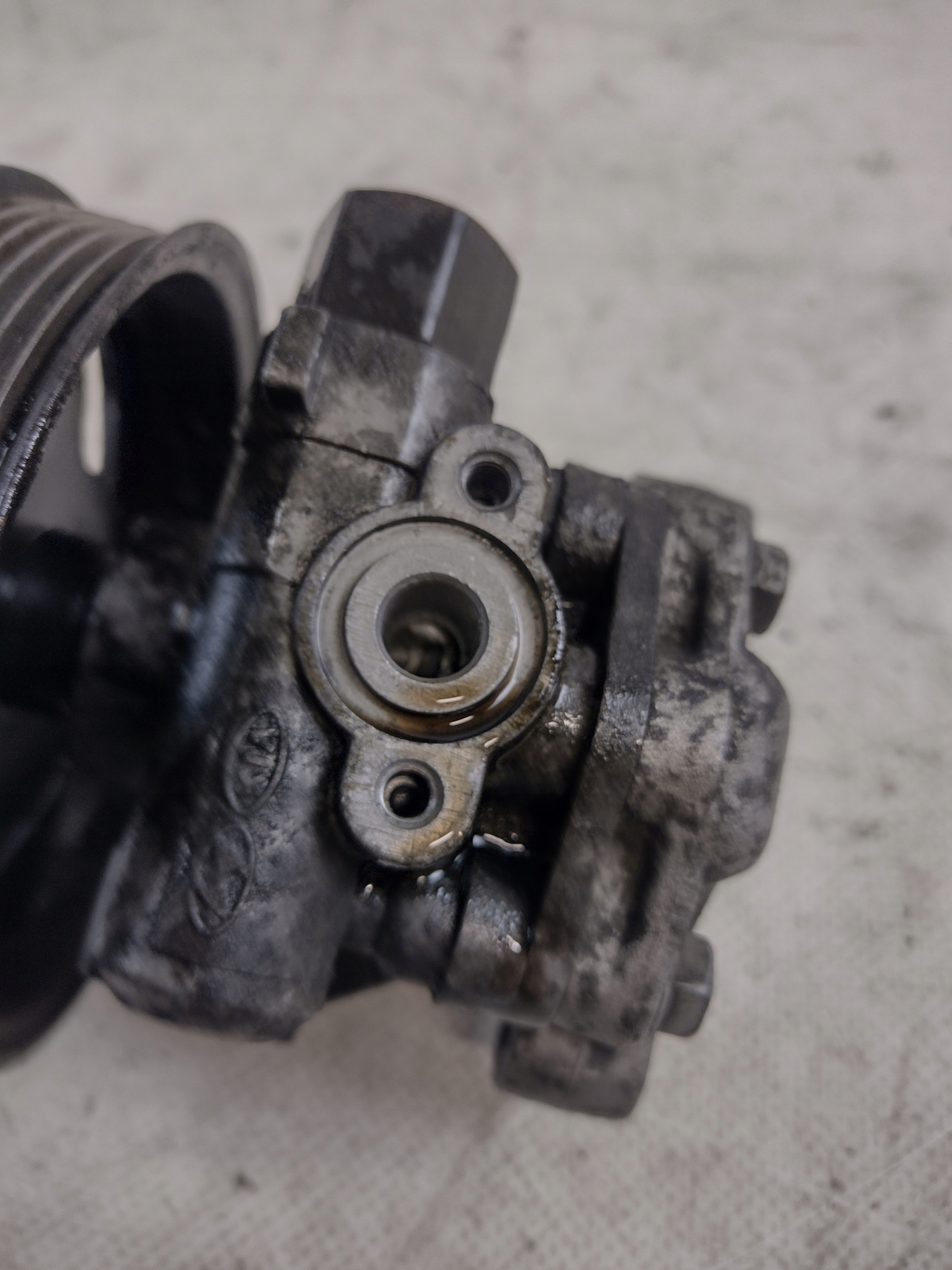 servo pump Hyundai Sonata V 2,0 CRDI 57100-3K200