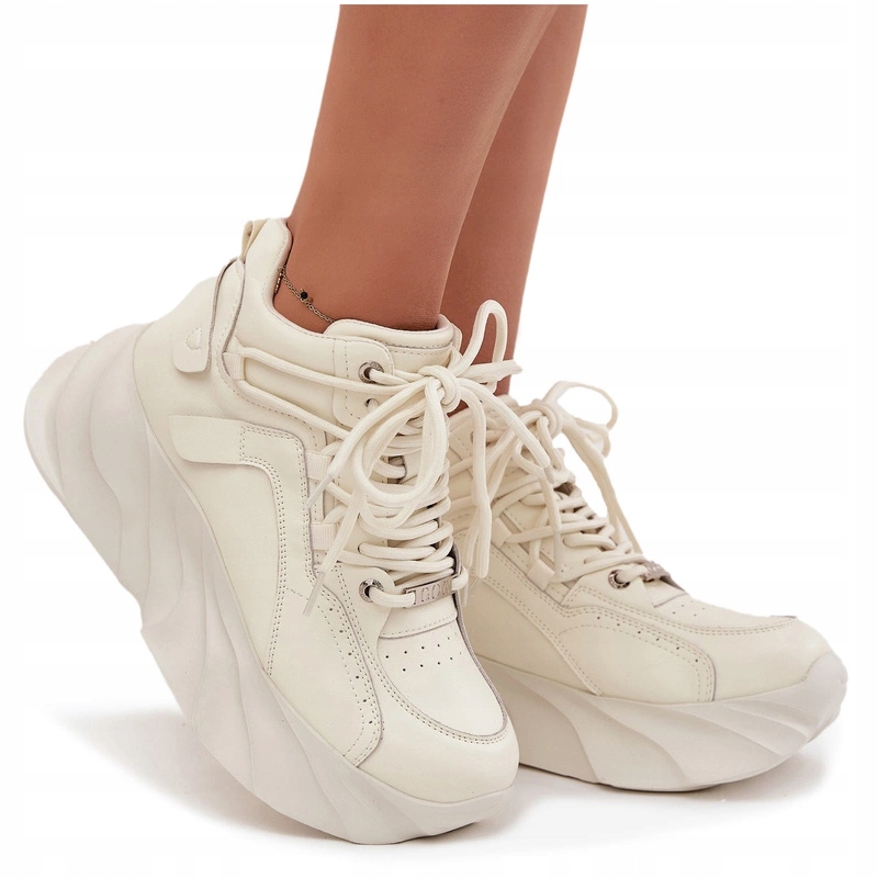 Dámské Tenisky Z Přírodní Kůže Platforma Goe SS2N4037 Tlumená Bílá 37