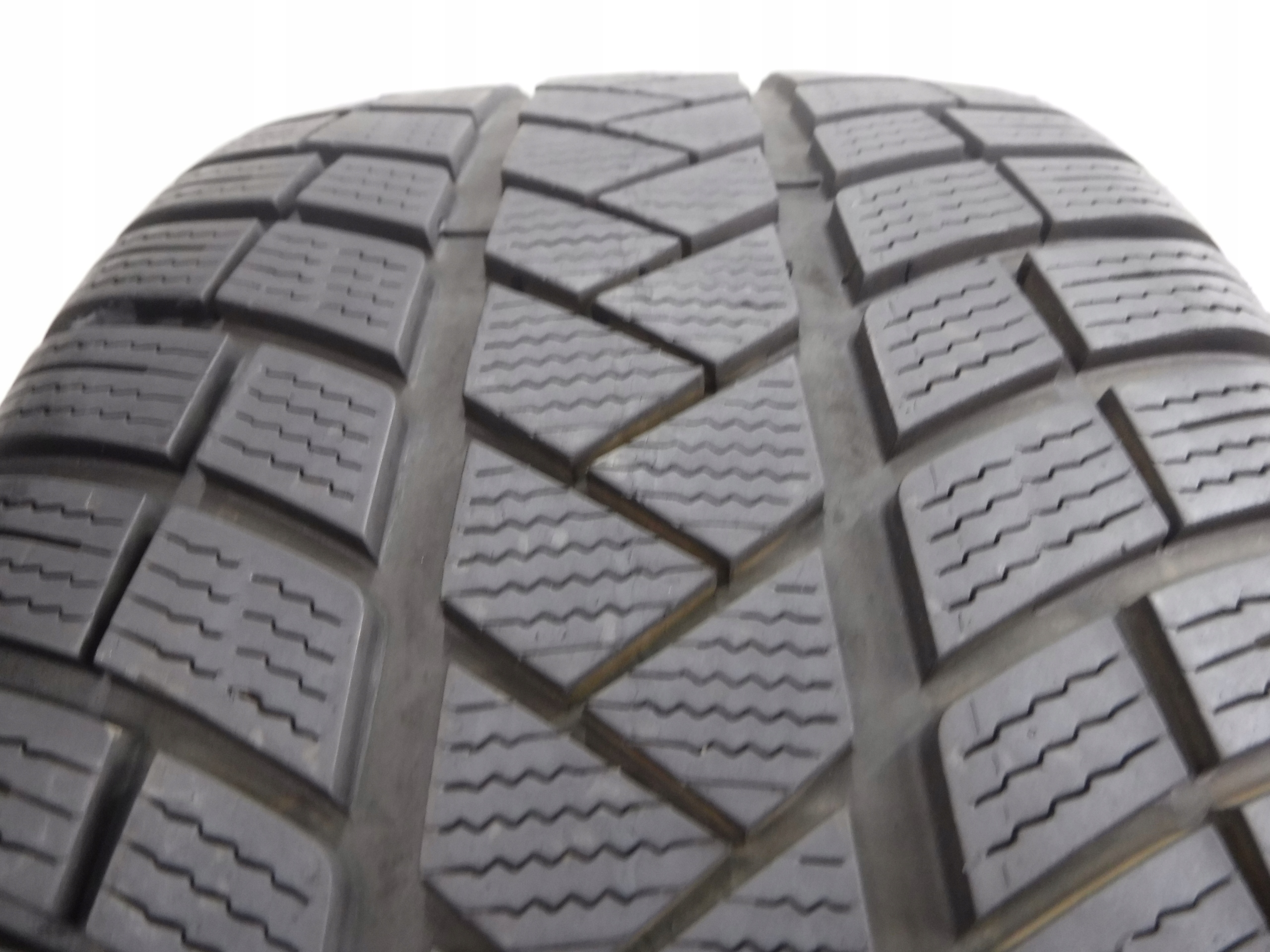 OPONA ZIMOWA VREDESTEIN WINTRACPRO 255/40/18 99Y Szerokość opony 255 mm