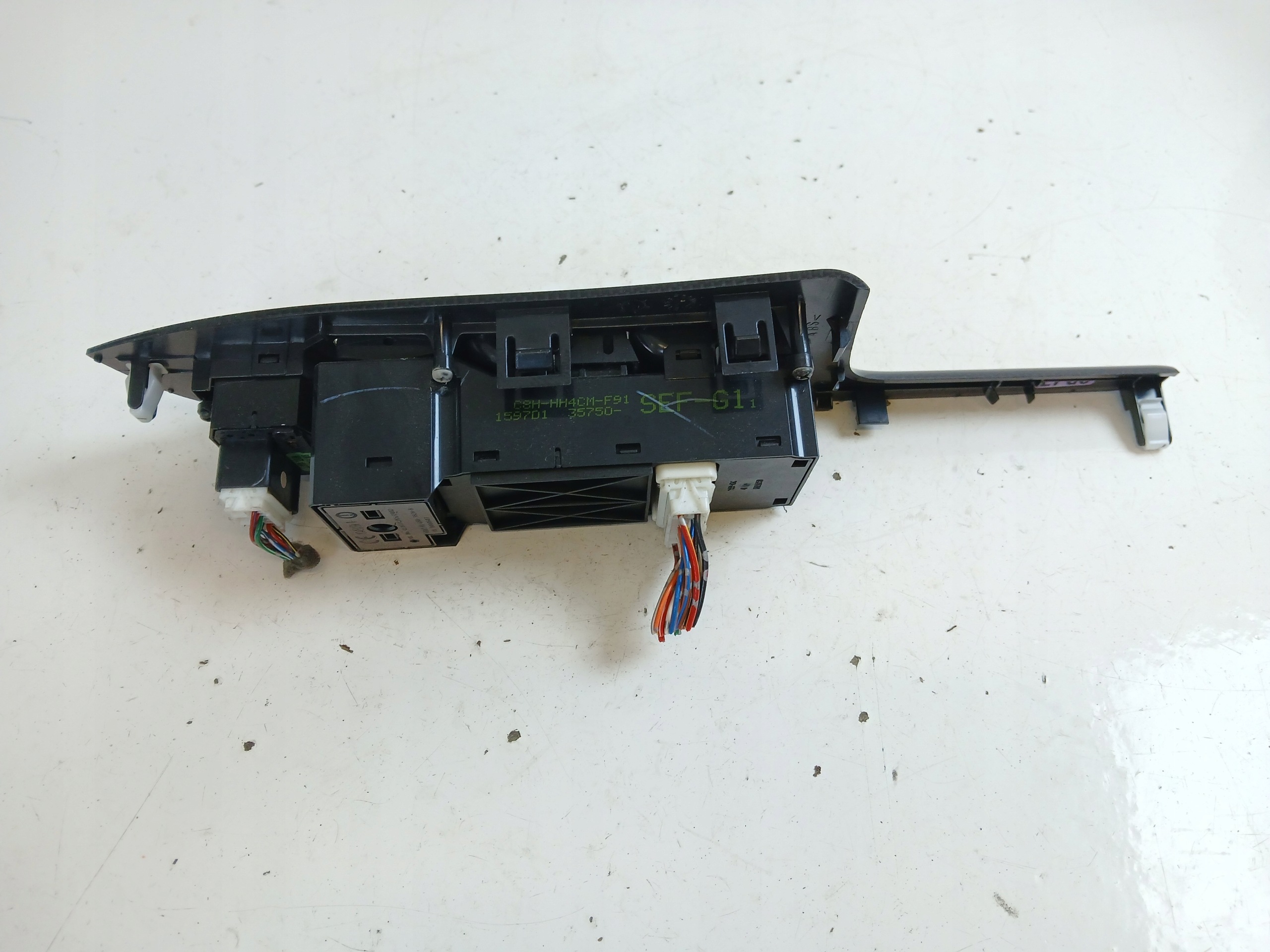 HONDA ACCORD VII PANEL okna levý předek 35750-SEF-G1