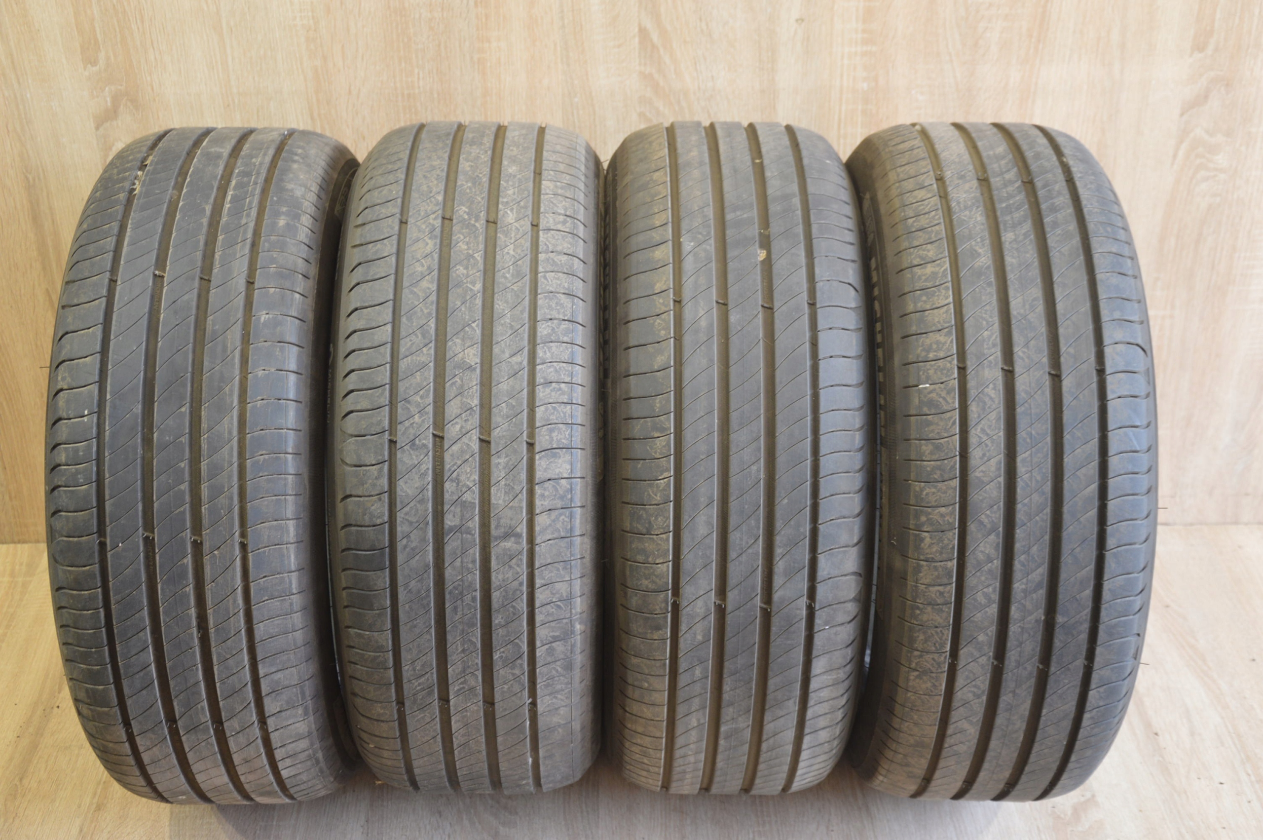 4 шт. Michelin PRIMACY 235 / 50R19 2021