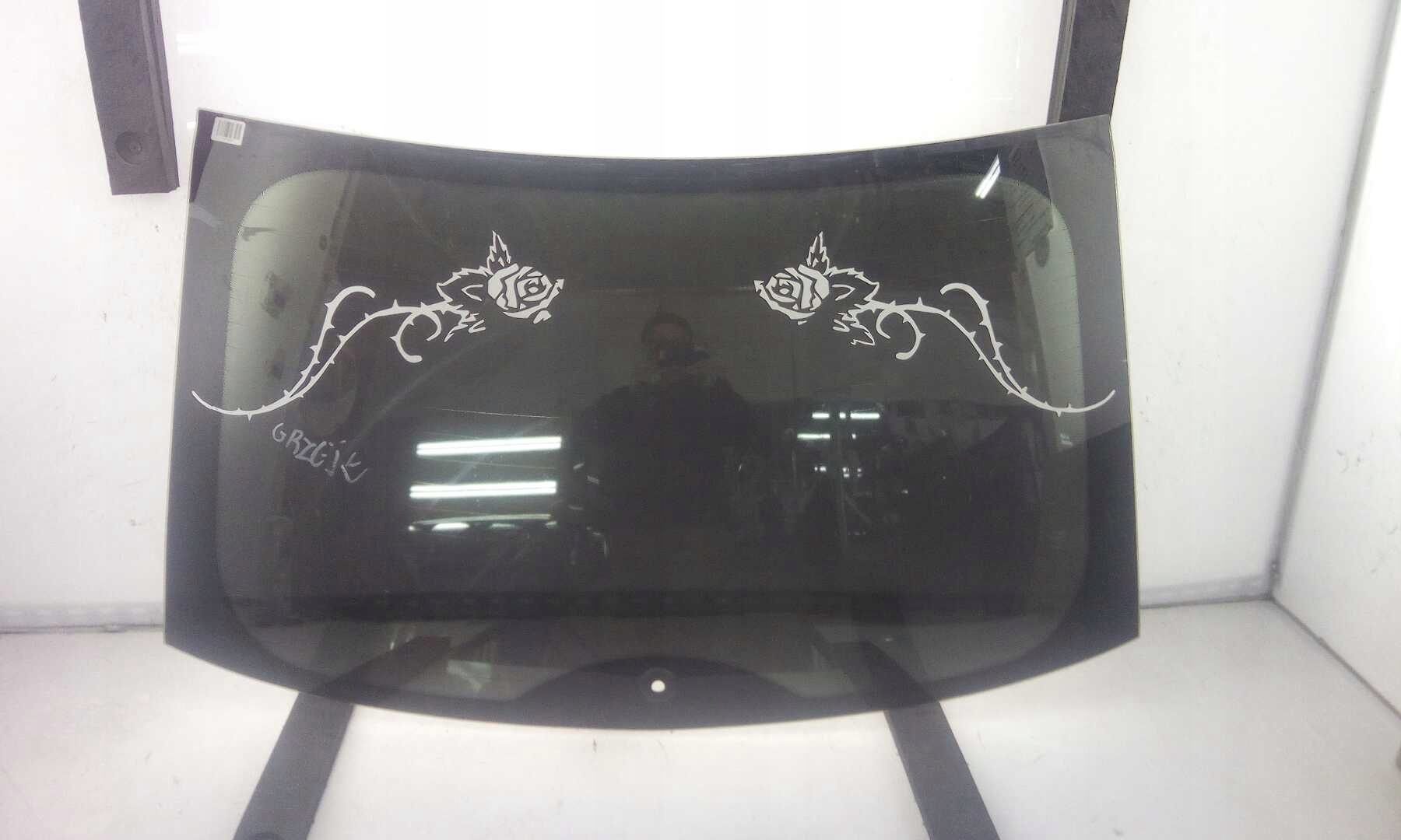 3566BGPH - Заднее стекло заднее для FORD FOCUS MK2 3 / 5двери 2004-2011