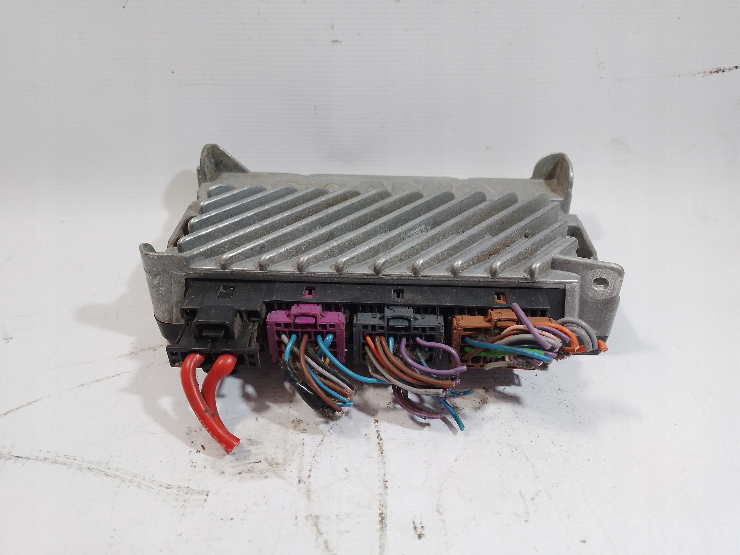 KOORDYNATOR STEROWNIK ŚWIATEŁ SCANIA R 1943618 ALL/I/12 Jakość części (zgodnie z GVO) O - oryginał z logo producenta pojazdu (OE)