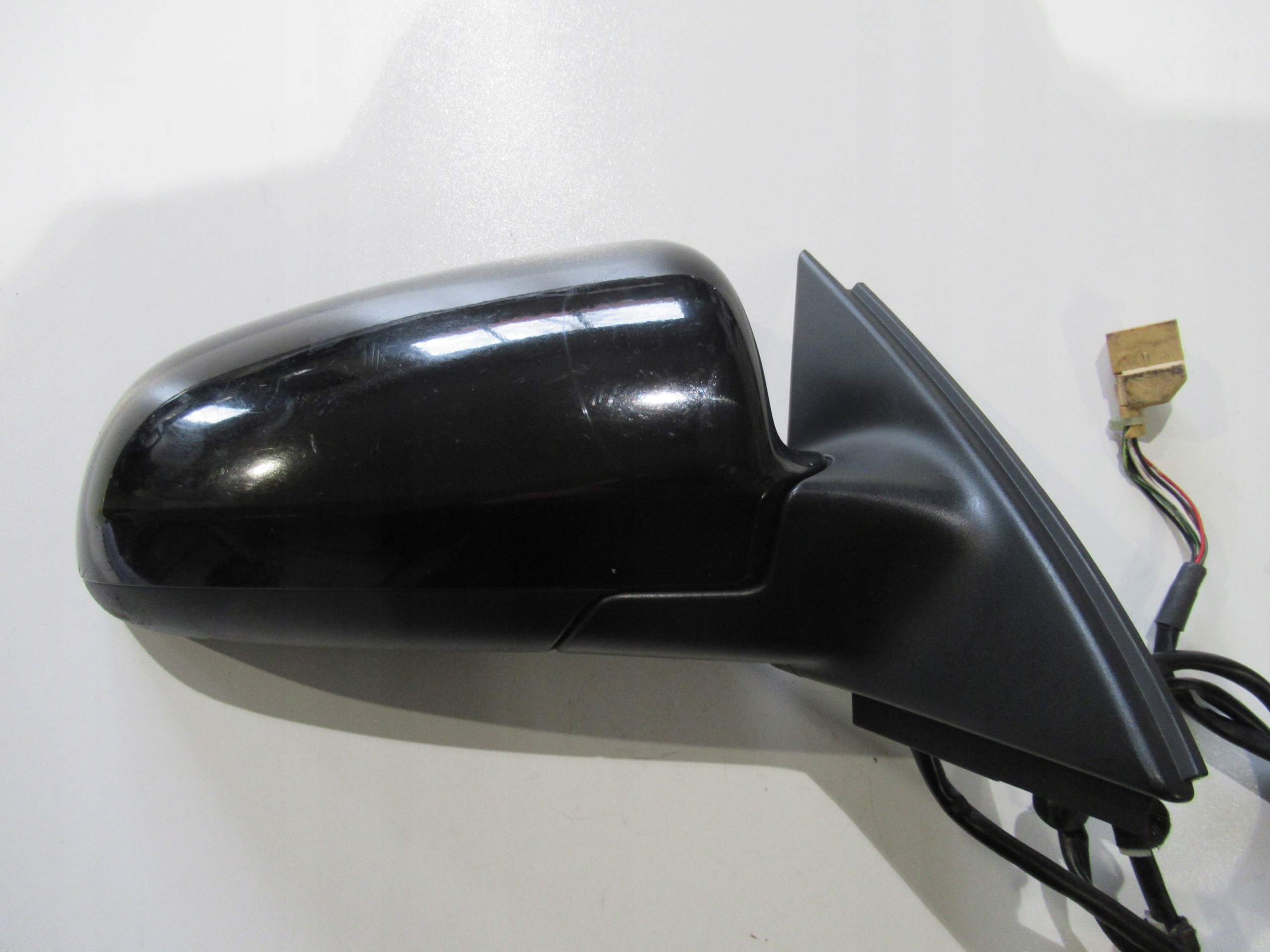 AUDI A4 B6 8E mirror right ELEKTR. PODGRZ. 6 PIN