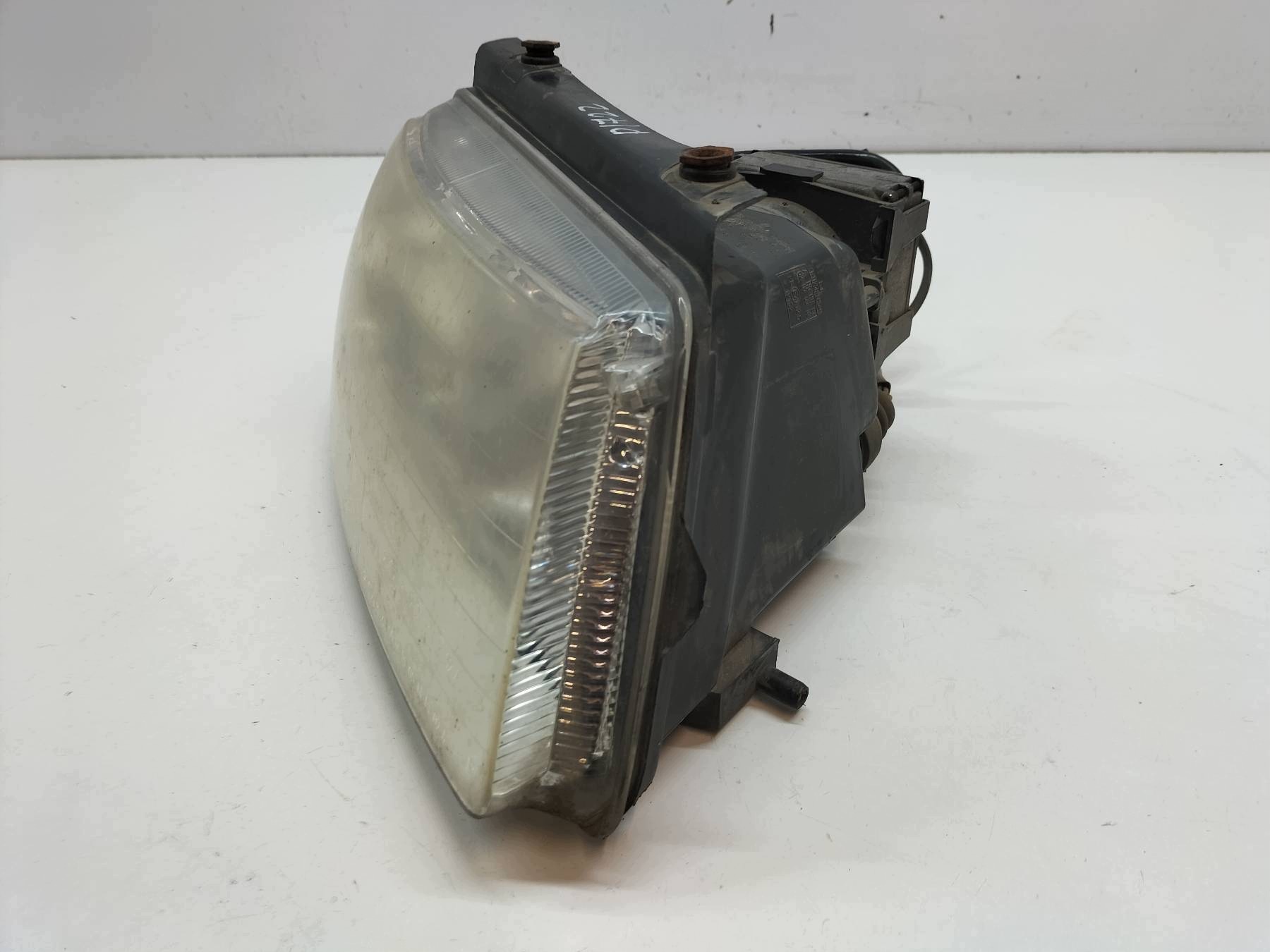 light front right XENON EUROPA before LIFT Volkswagen Passat V (1996-05) B5