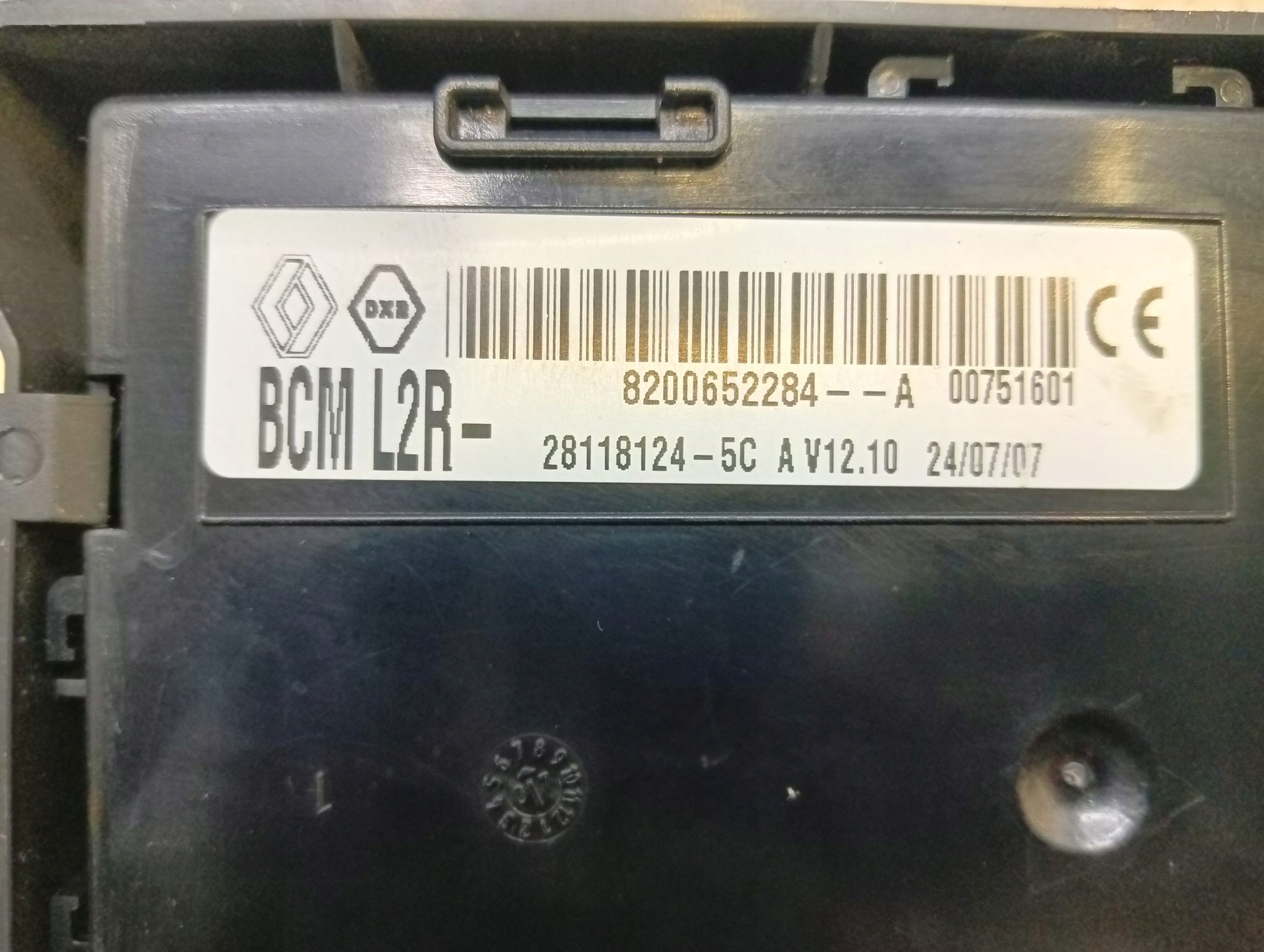 modul BCM RENAULT CLIO III 1.2 16V 8200652284A