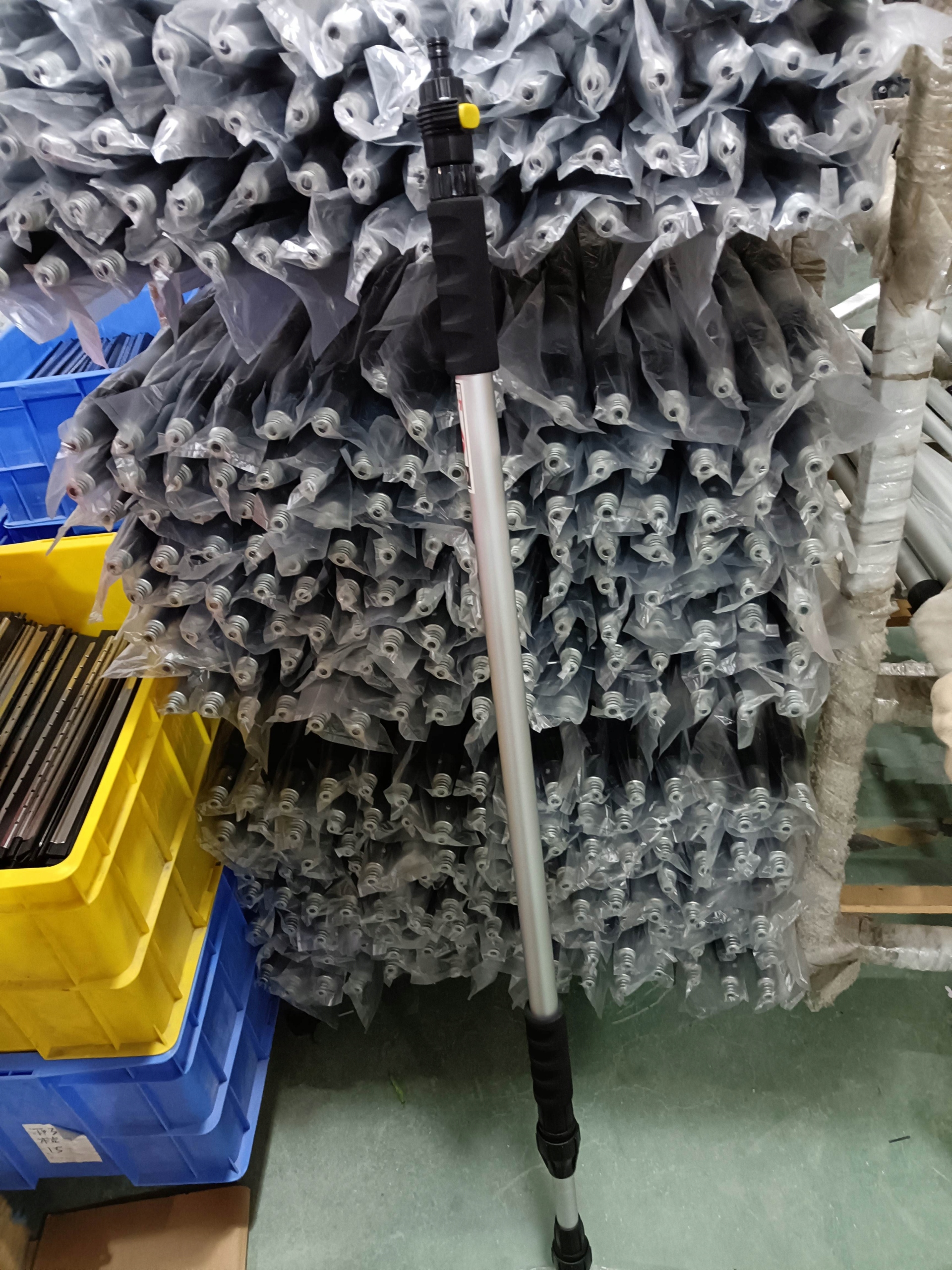 ZESTAW SZCZOTKA TELESKOPOWA DO MYCIA PANELI FOTOWOLTAICZNYCH 5M 500CM EAN (GTIN) 5905514788329