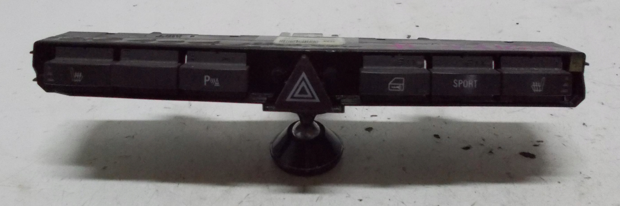 OPEL ASTRA H CABRIO 1.9 CDTI 06R PANEL switch of warning lights 13100112