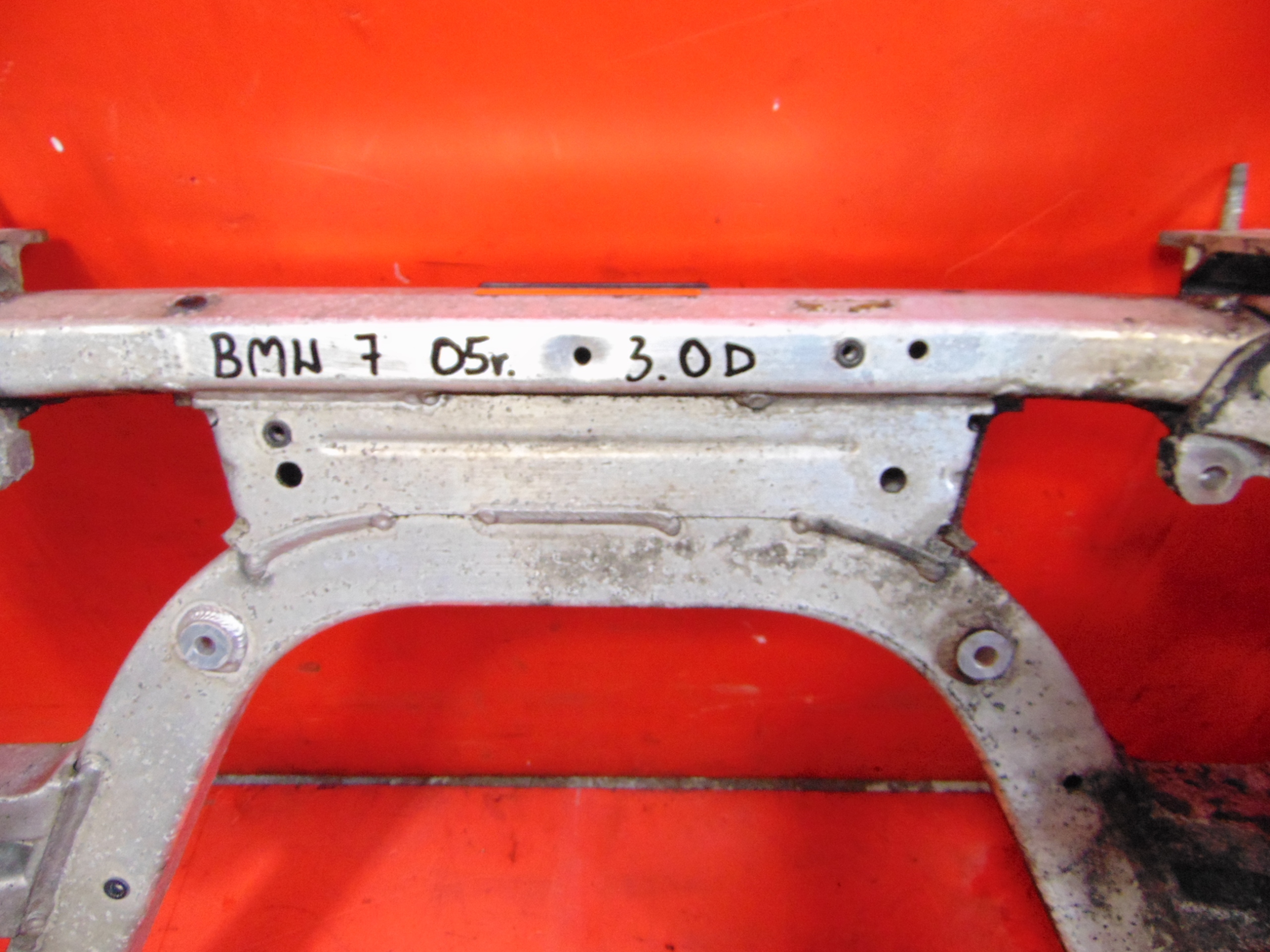 BMW 7 E65 E66 axle beam subframe axle beam TRAWERS front