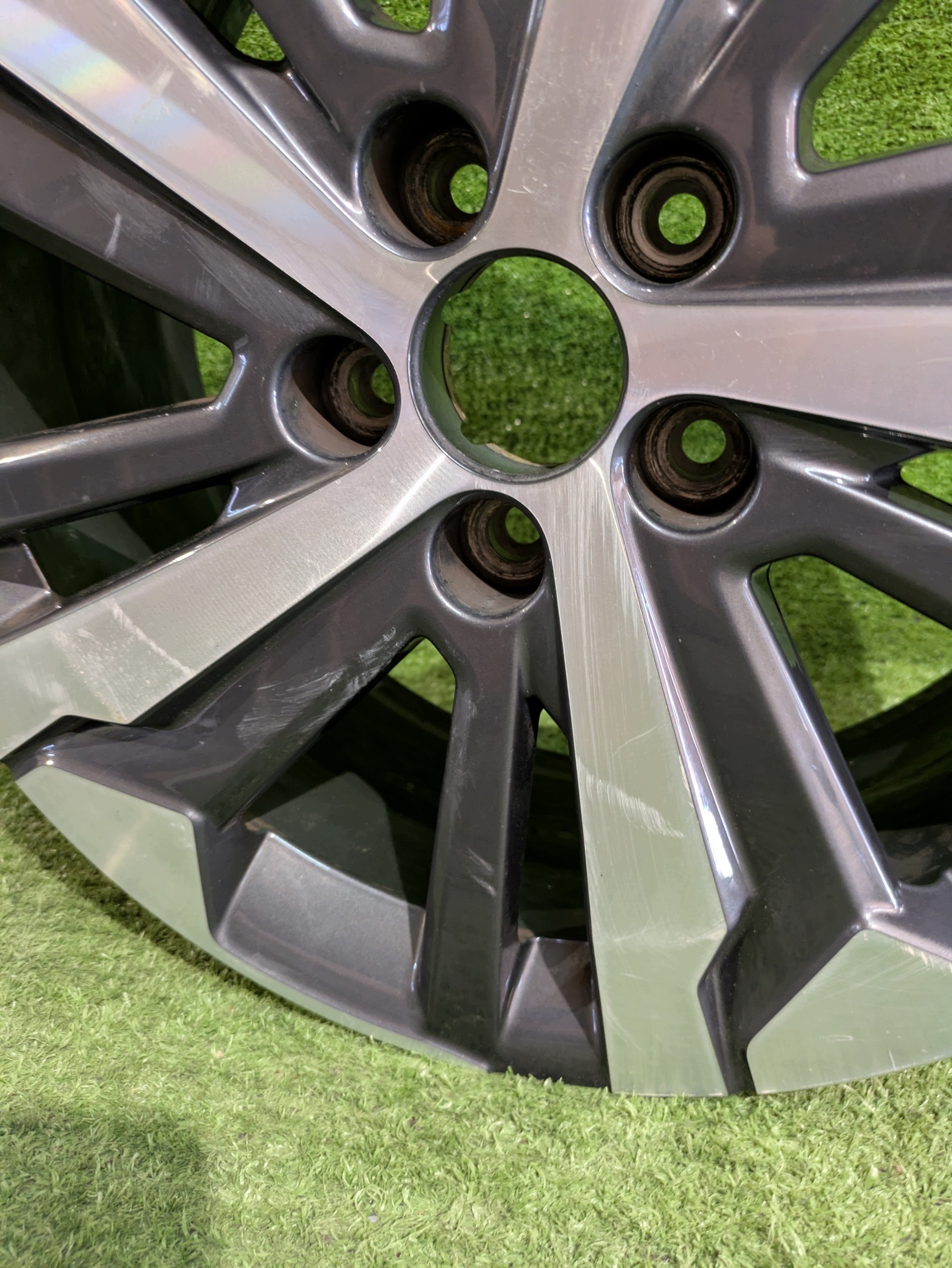 disk hliníkový disk PEUGEOT RIFTER 17" x 7J ET44 NR.F375