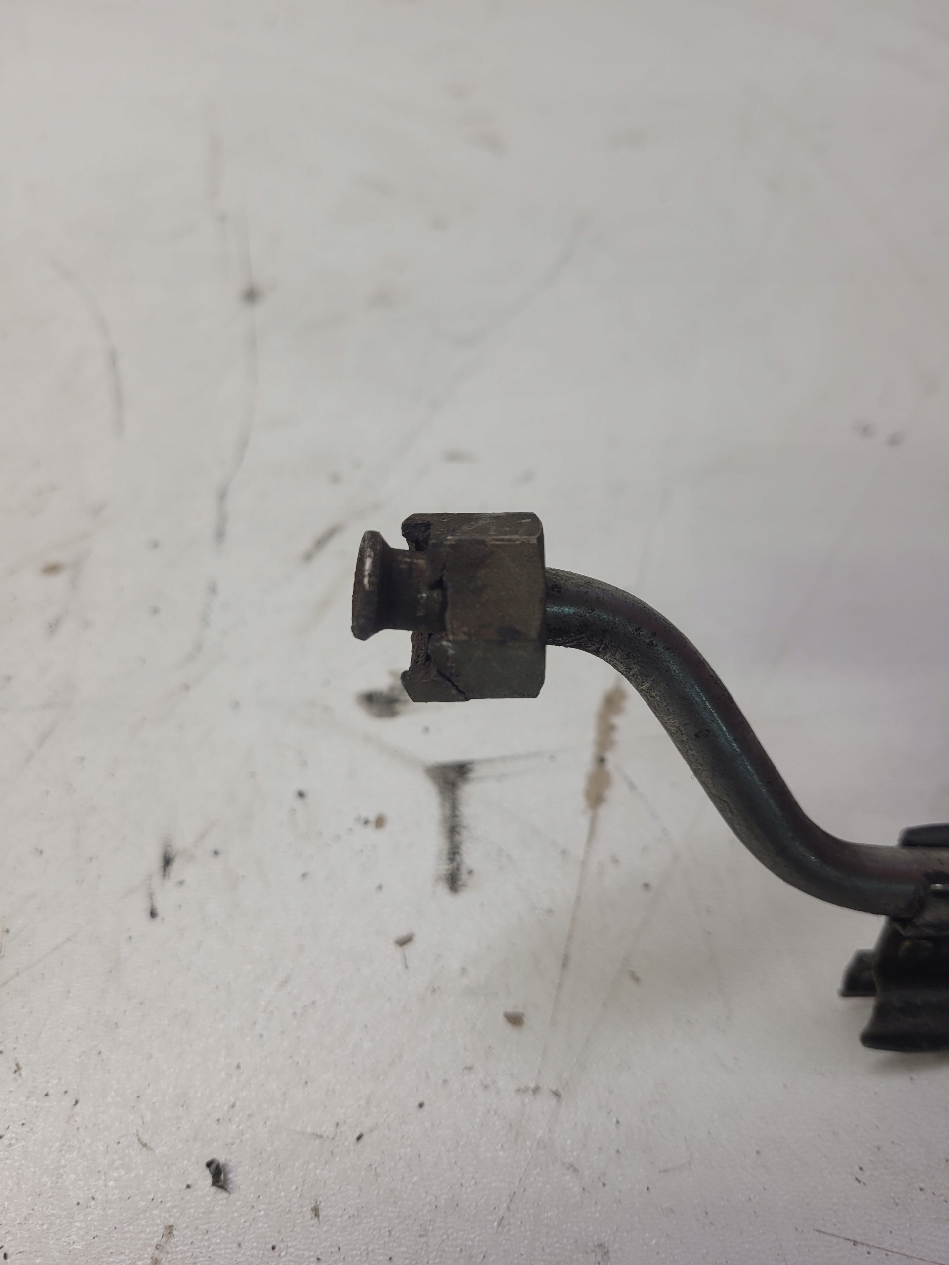 wiring vacual AUDI A6 C6 3.0 TD 4F0131850R