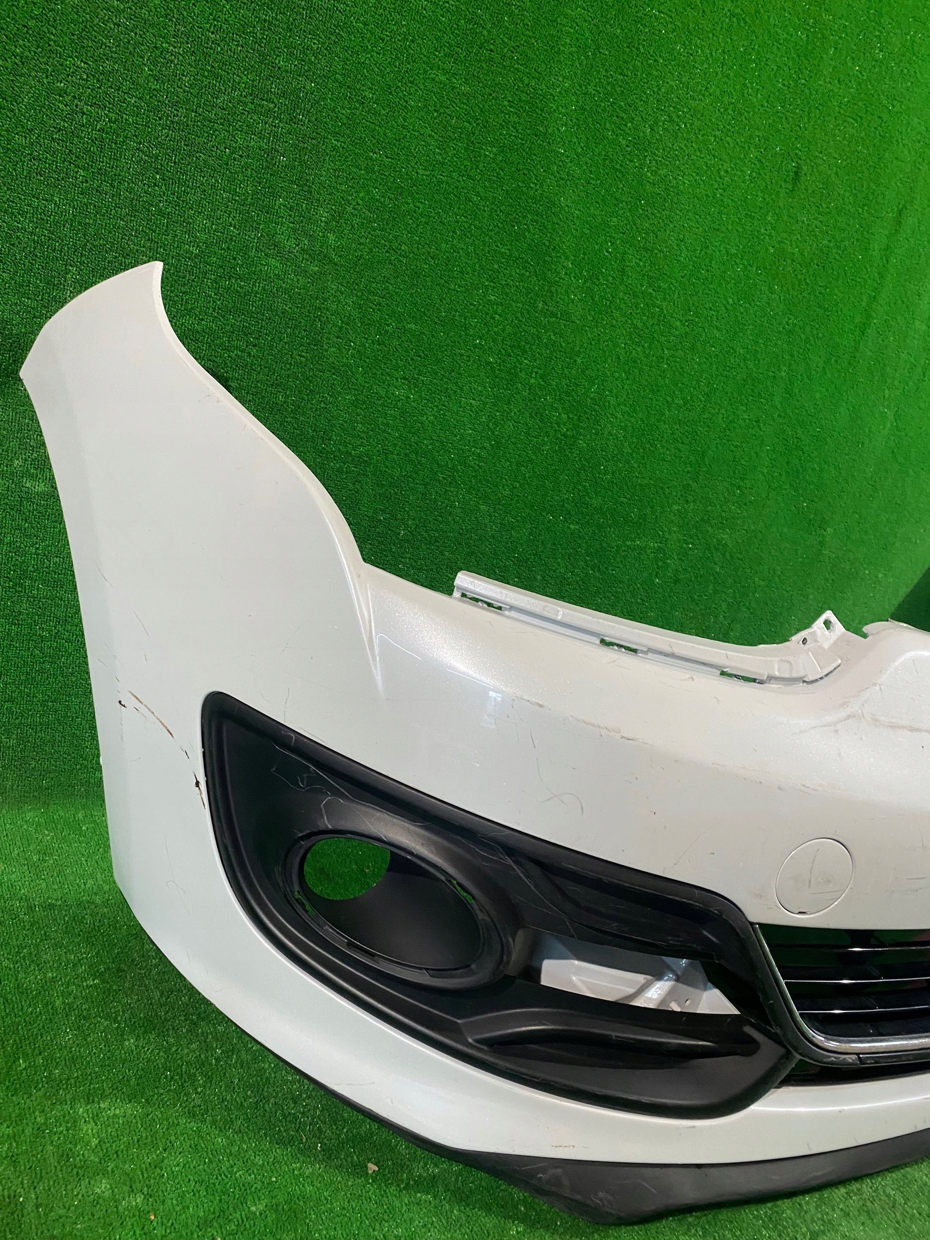 front bumper front RENAULT MEGANE III LIFT 13- NR.Z4964
