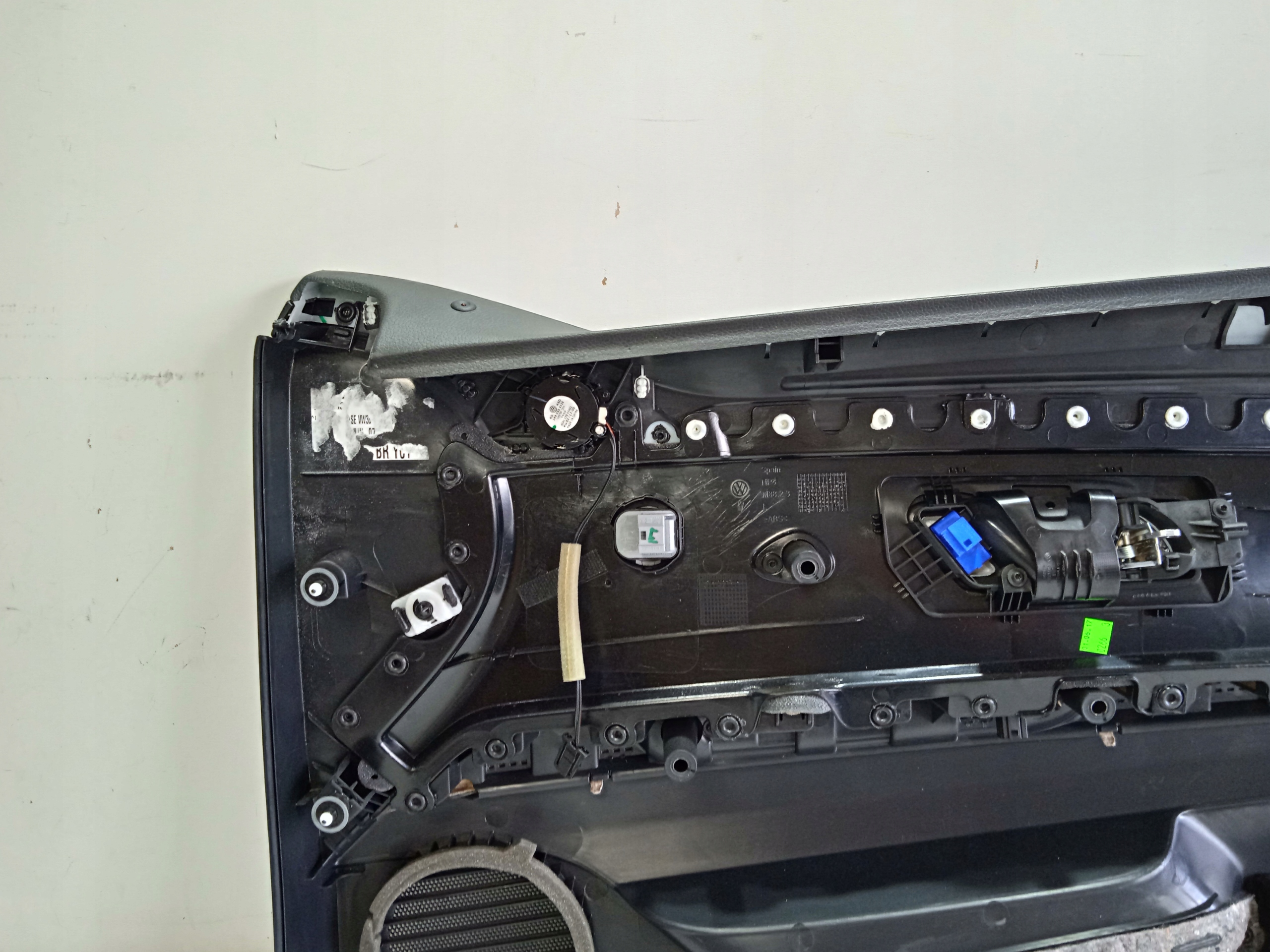 дверные карты volkswagen oe 1K8867011