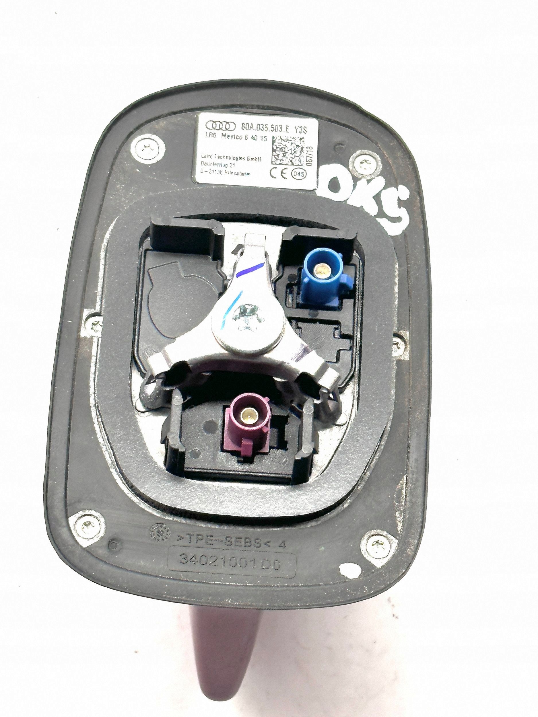 AUDI Q5 SQ5 80A FY LY3S antenne dach GPS (haifischflosse 80A035503E