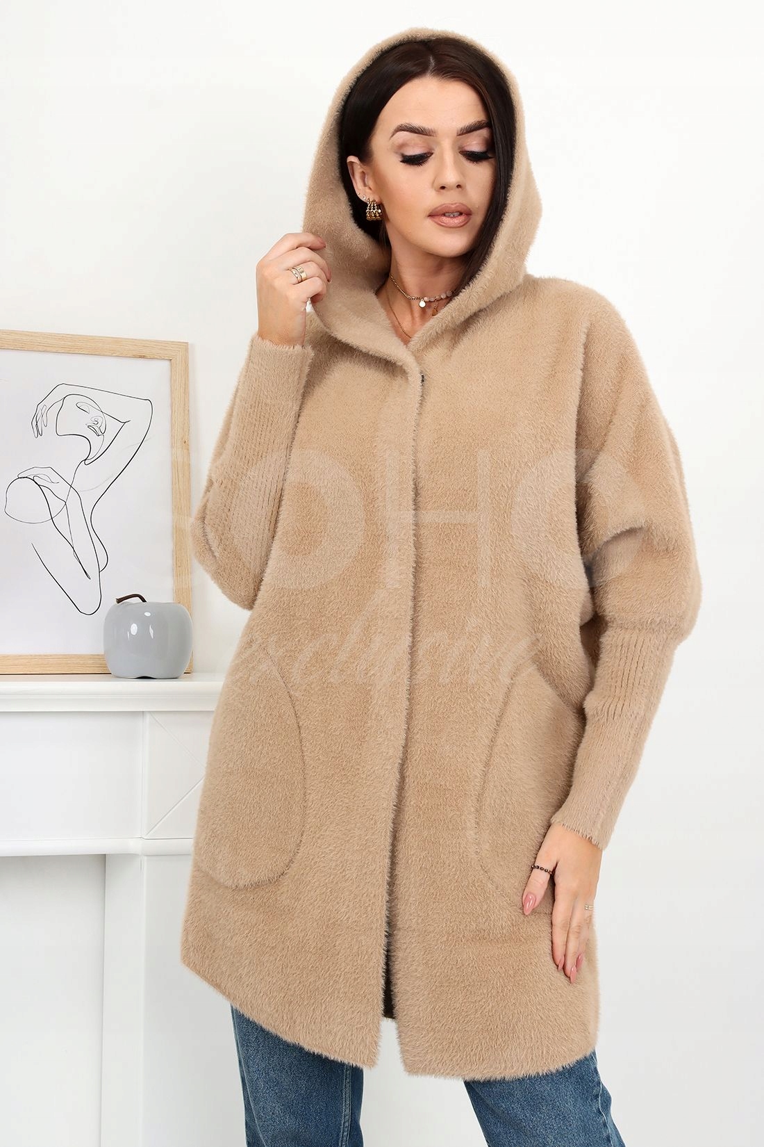 ALPAKA DAMSKA PŁASZCZ KURTKA SWETER CIEPŁA DŁUGA KAPTUR SUWAK CAMELOWY 1946 Marka bez marki