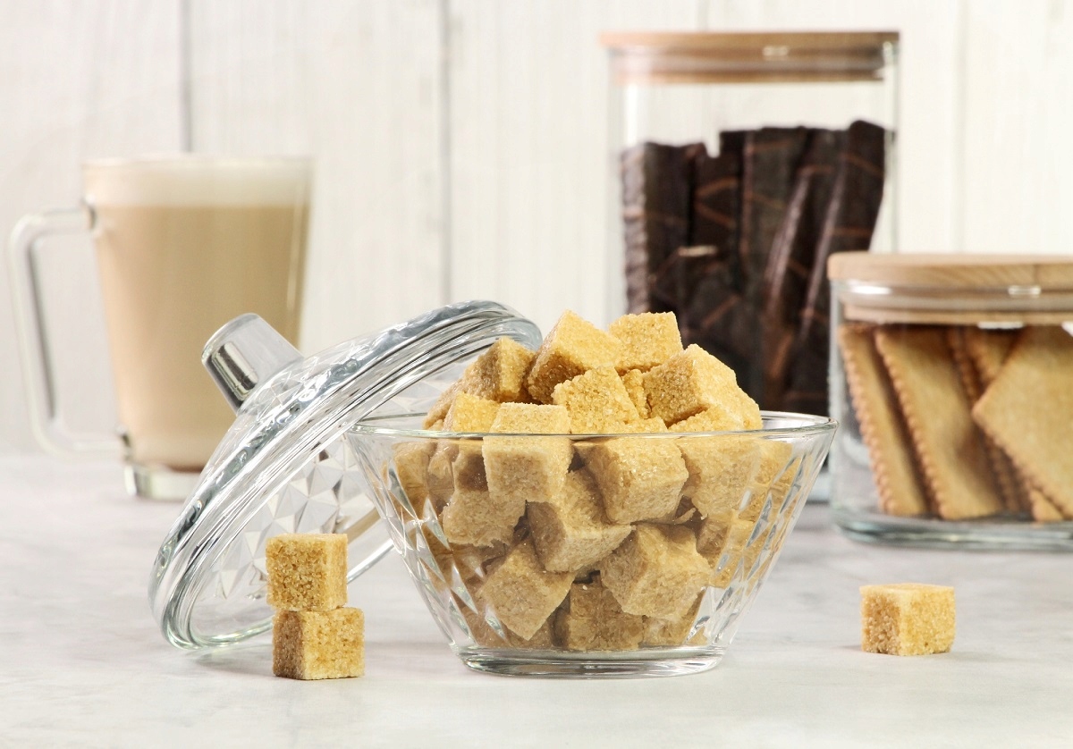 CUKIERNICA SZKLANA Z PRZYKRYCIEM, ELEGANCKA Marka Glasmark