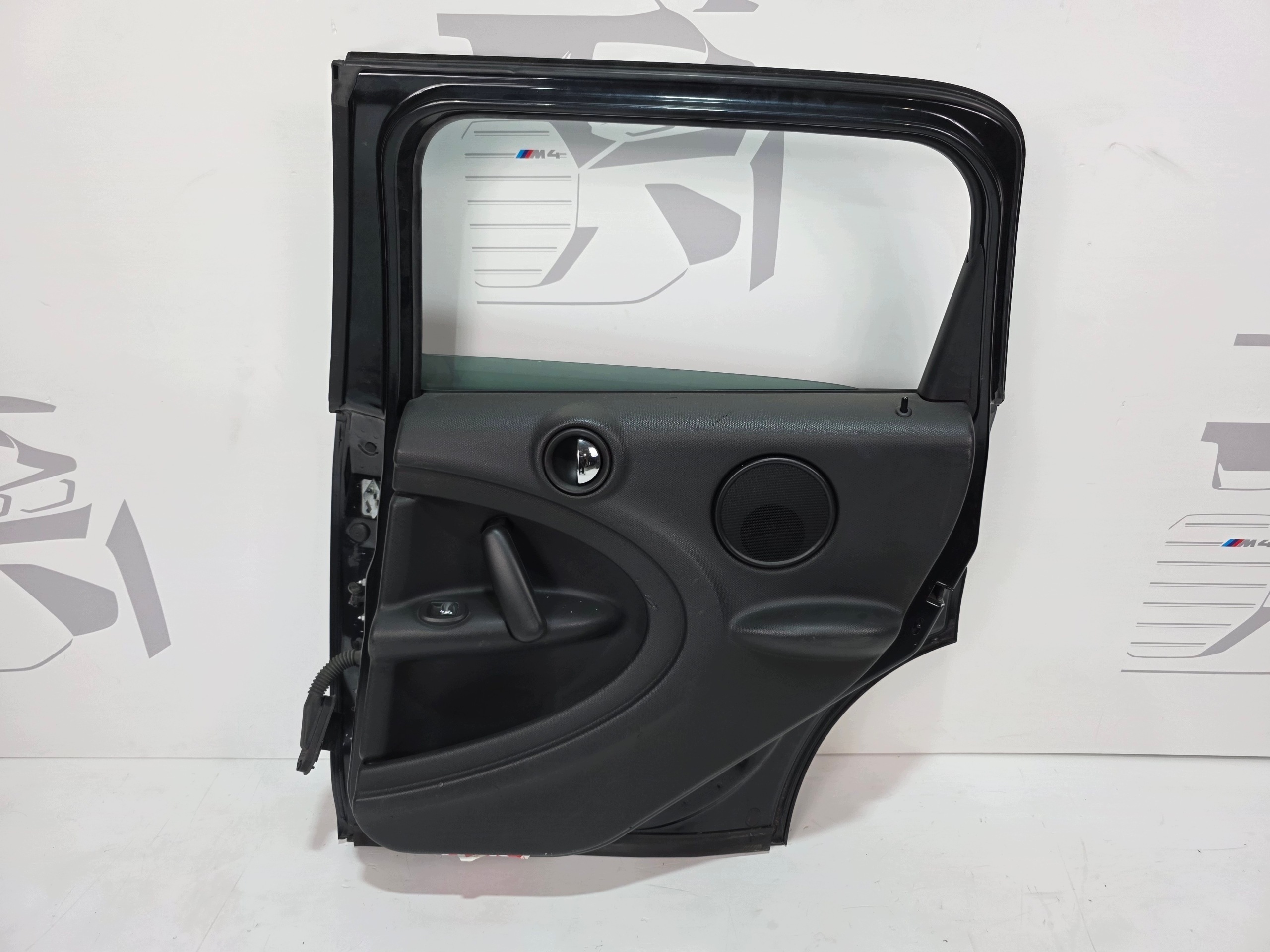door right rear. MINI R60 B11 ABSOLUTE BLACK